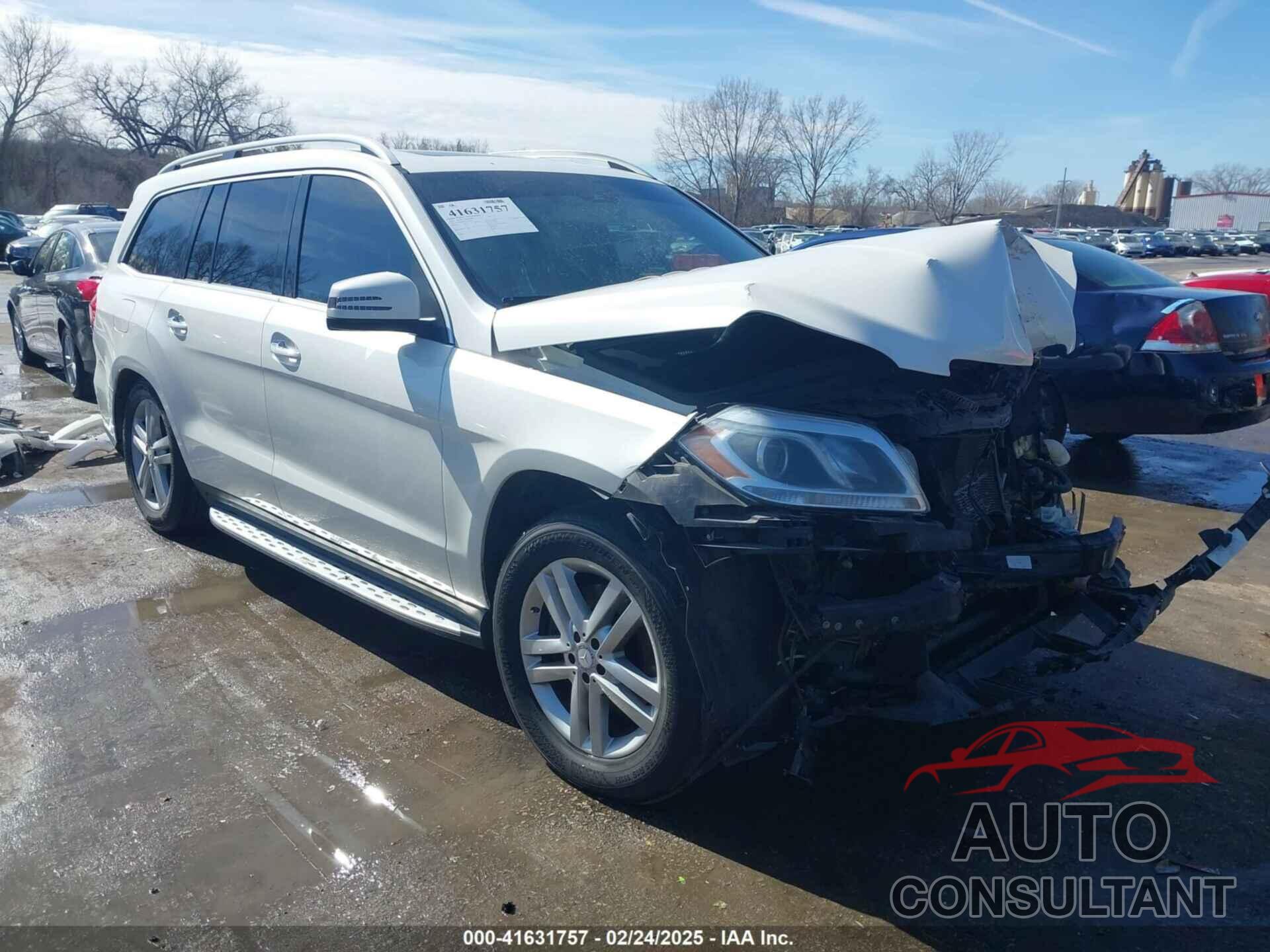 MERCEDES-BENZ GL 450 2015 - 4JGDF6EE9FA524494
