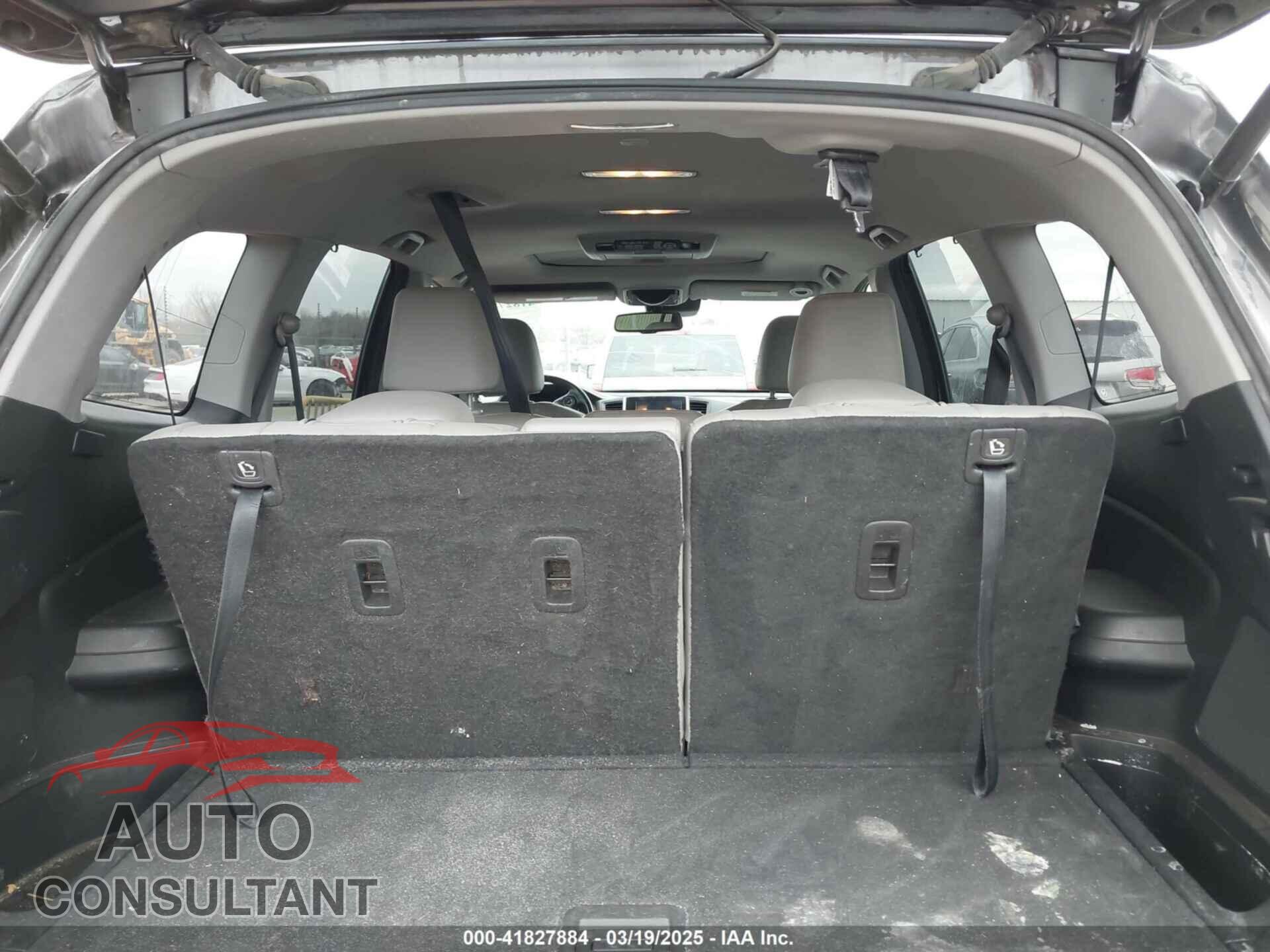HONDA PILOT 2016 - 5FNYF5H92GB034485