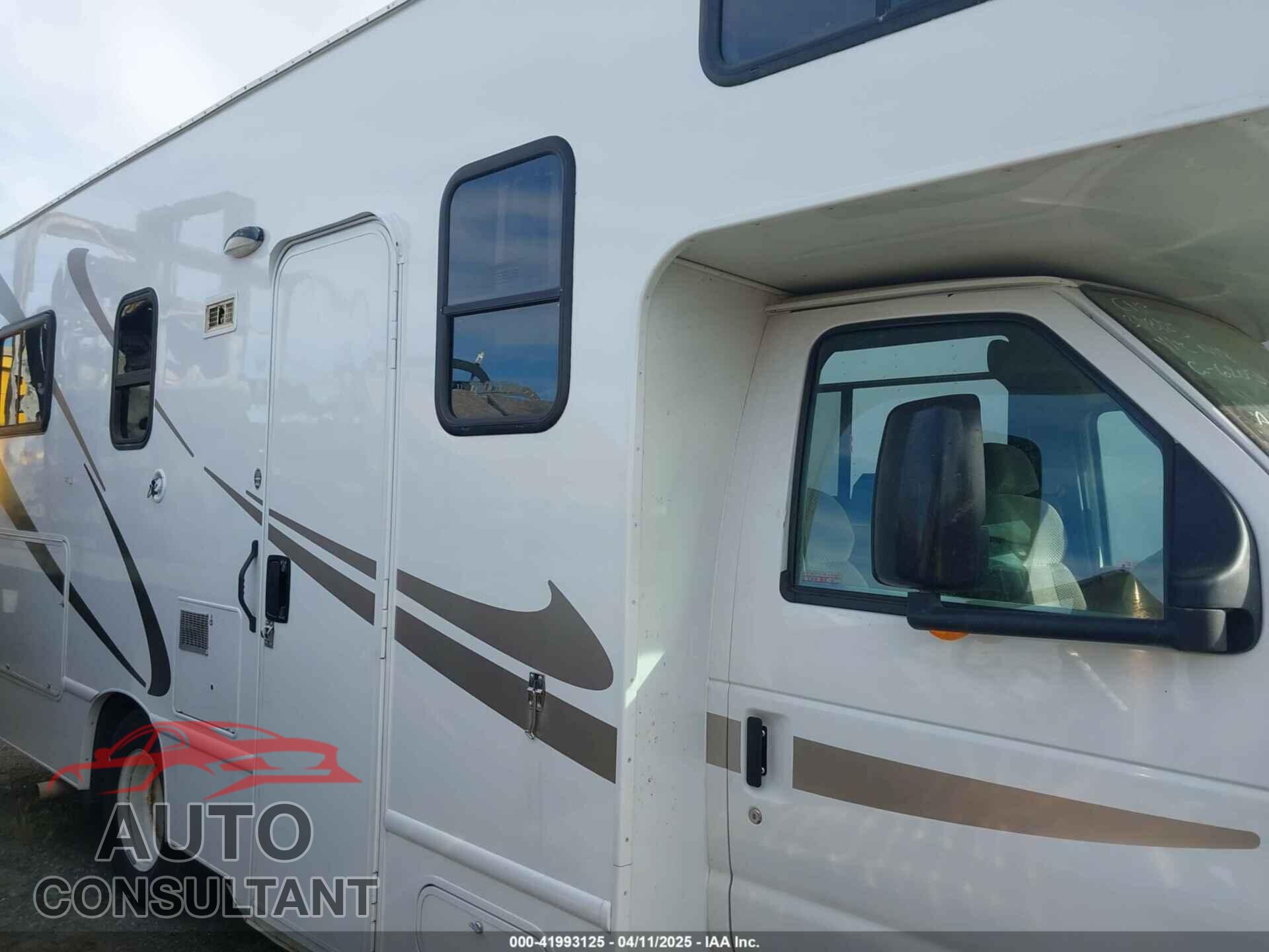 FORD E-350 CUTAWAY 2015 - 1FDWE3FL7FDA21164