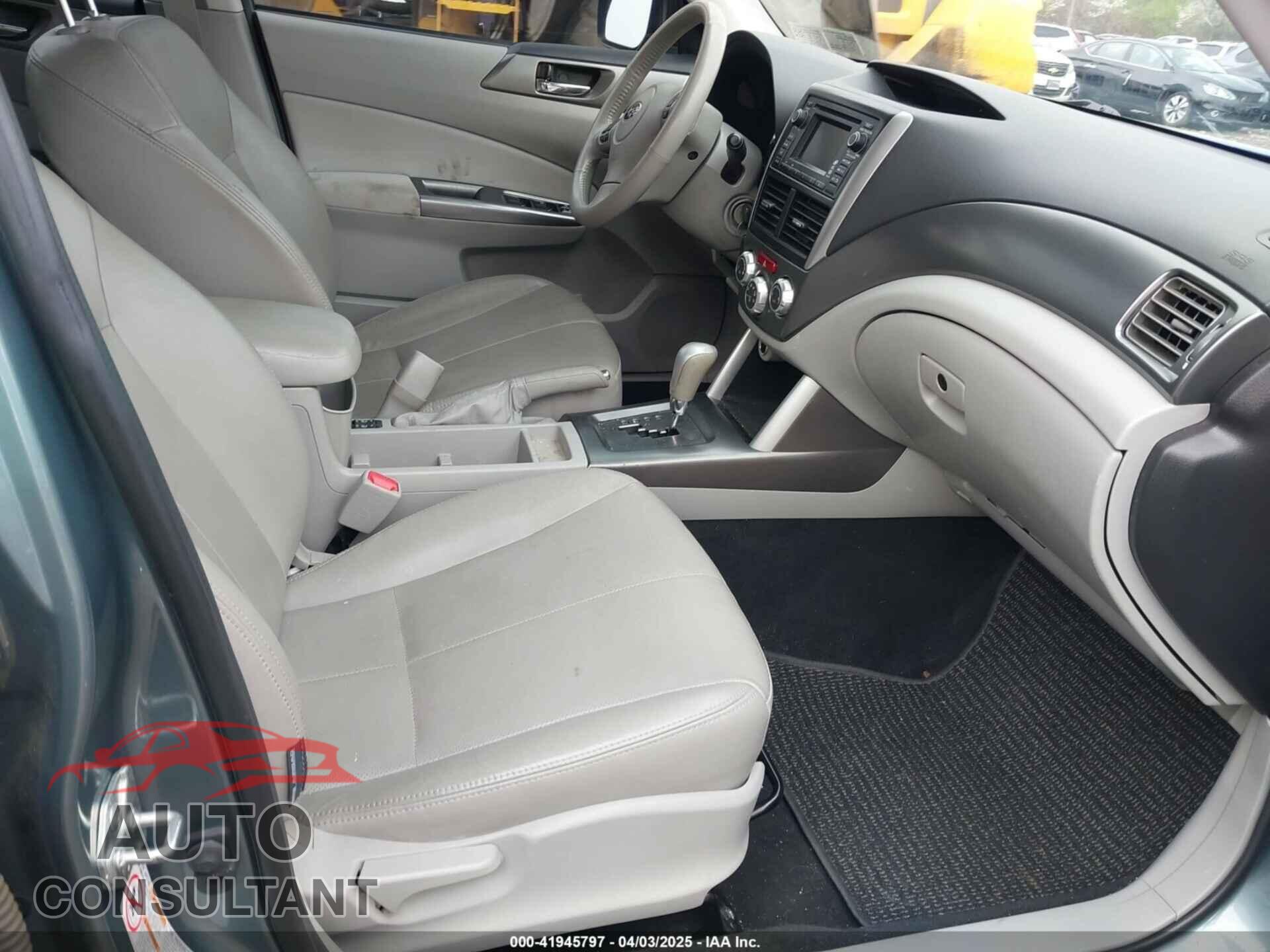SUBARU FORESTER 2011 - JF2SHAECXBH724097
