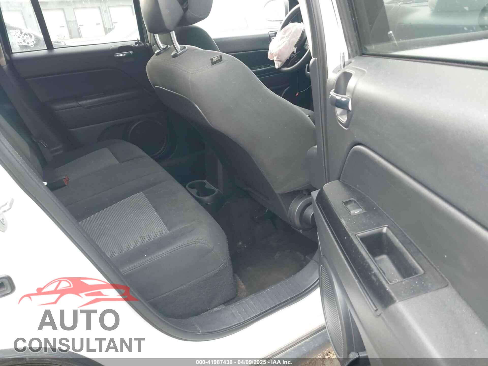JEEP COMPASS 2015 - 1C4NJCBBXFD263679