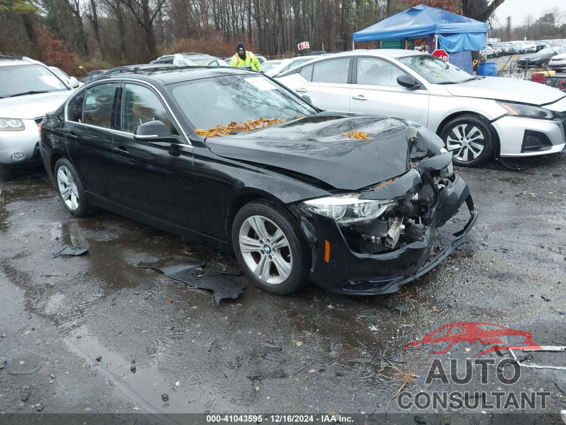 BMW 330 2018 - WBA8D9C51JA608024