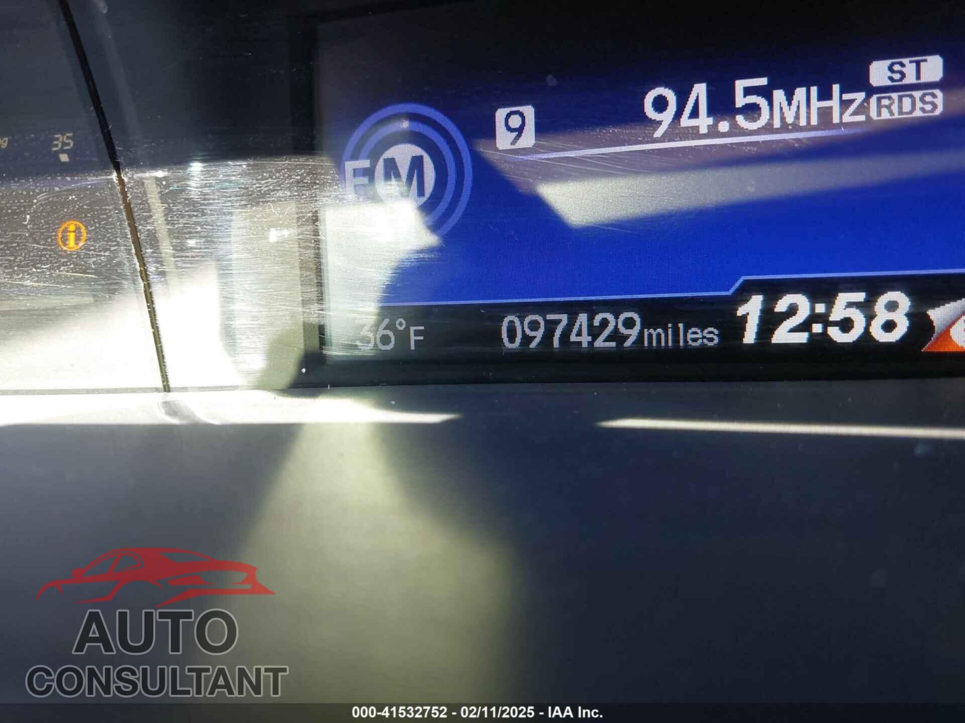 HONDA CIVIC 2015 - 2HGFB2F84FH525596
