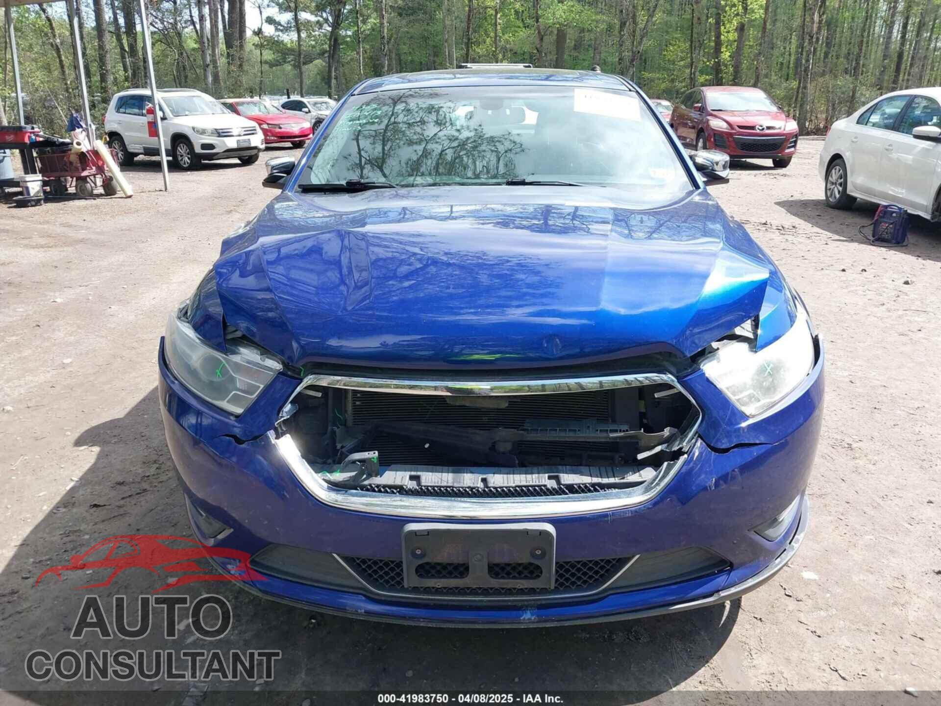 FORD TAURUS 2013 - 1FAHP2F85DG217232