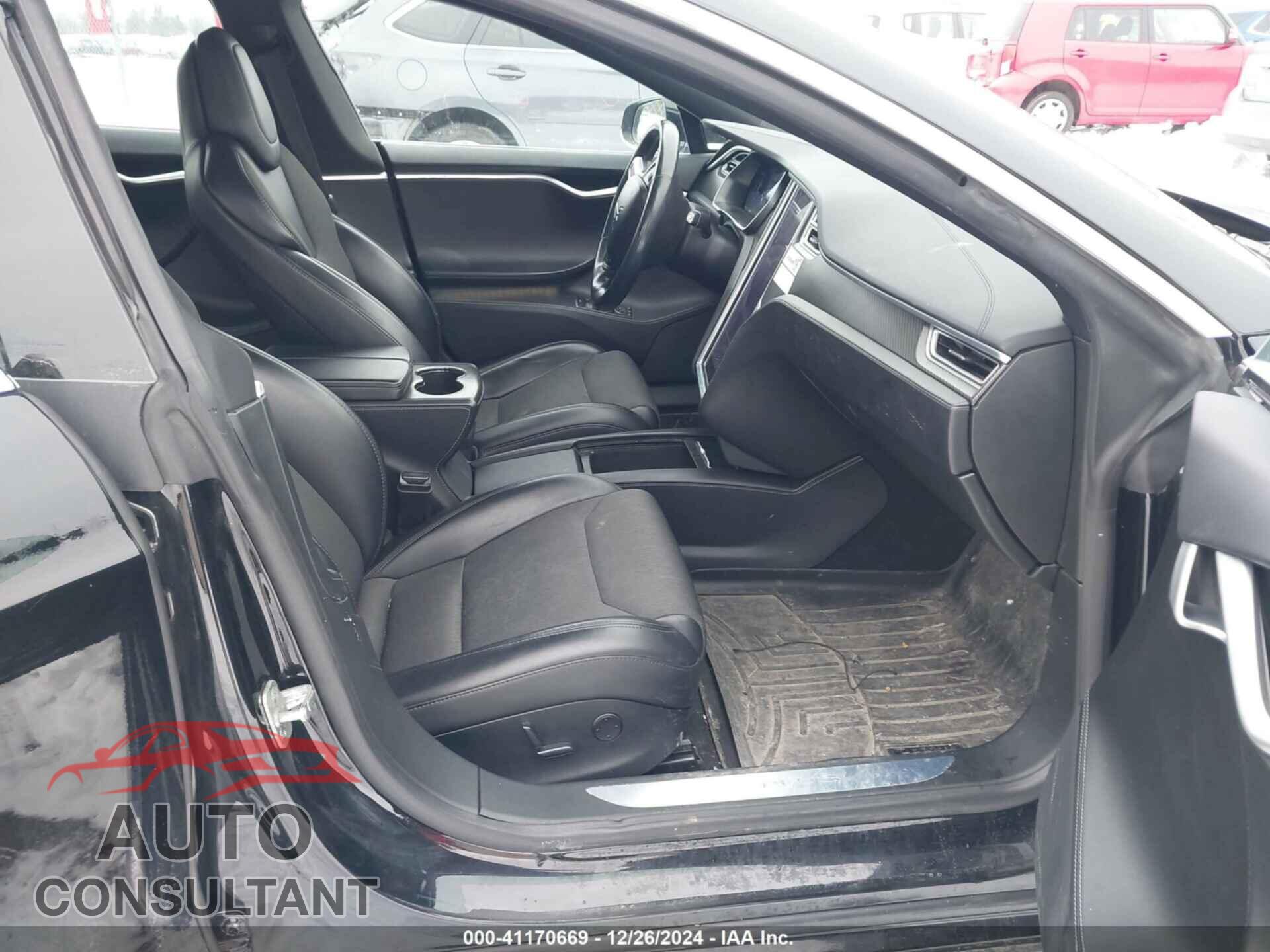 TESLA MODEL S 2017 - 5YJSA1E29HF229912