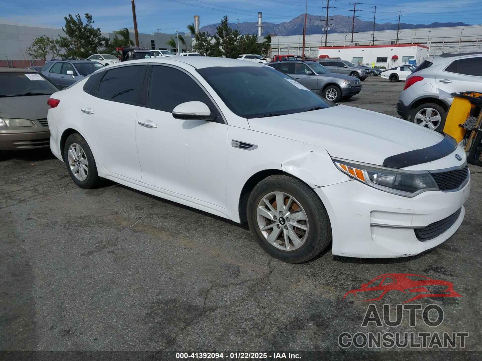 KIA OPTIMA 2017 - 5XXGT4L30HG147285