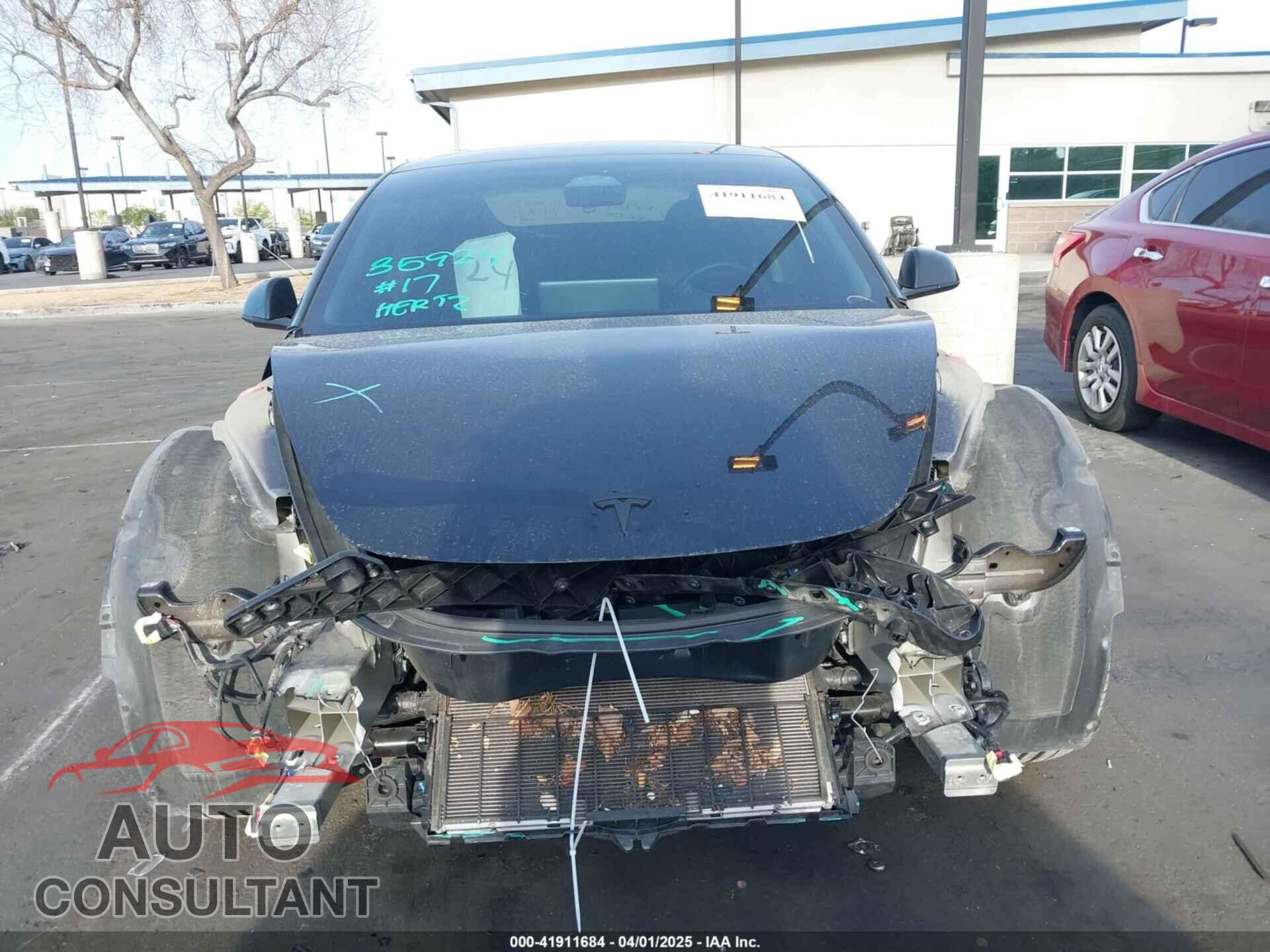 TESLA MODEL 3 2023 - 5YJ3E1EC3PF716085
