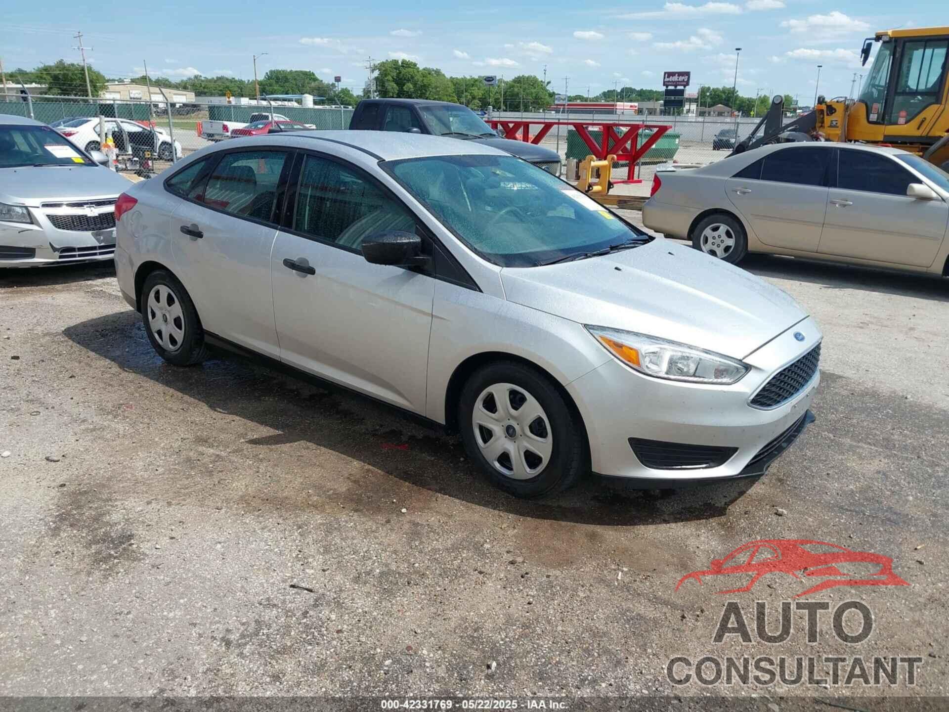 FORD FOCUS 2016 - 1FADP3E27GL225295