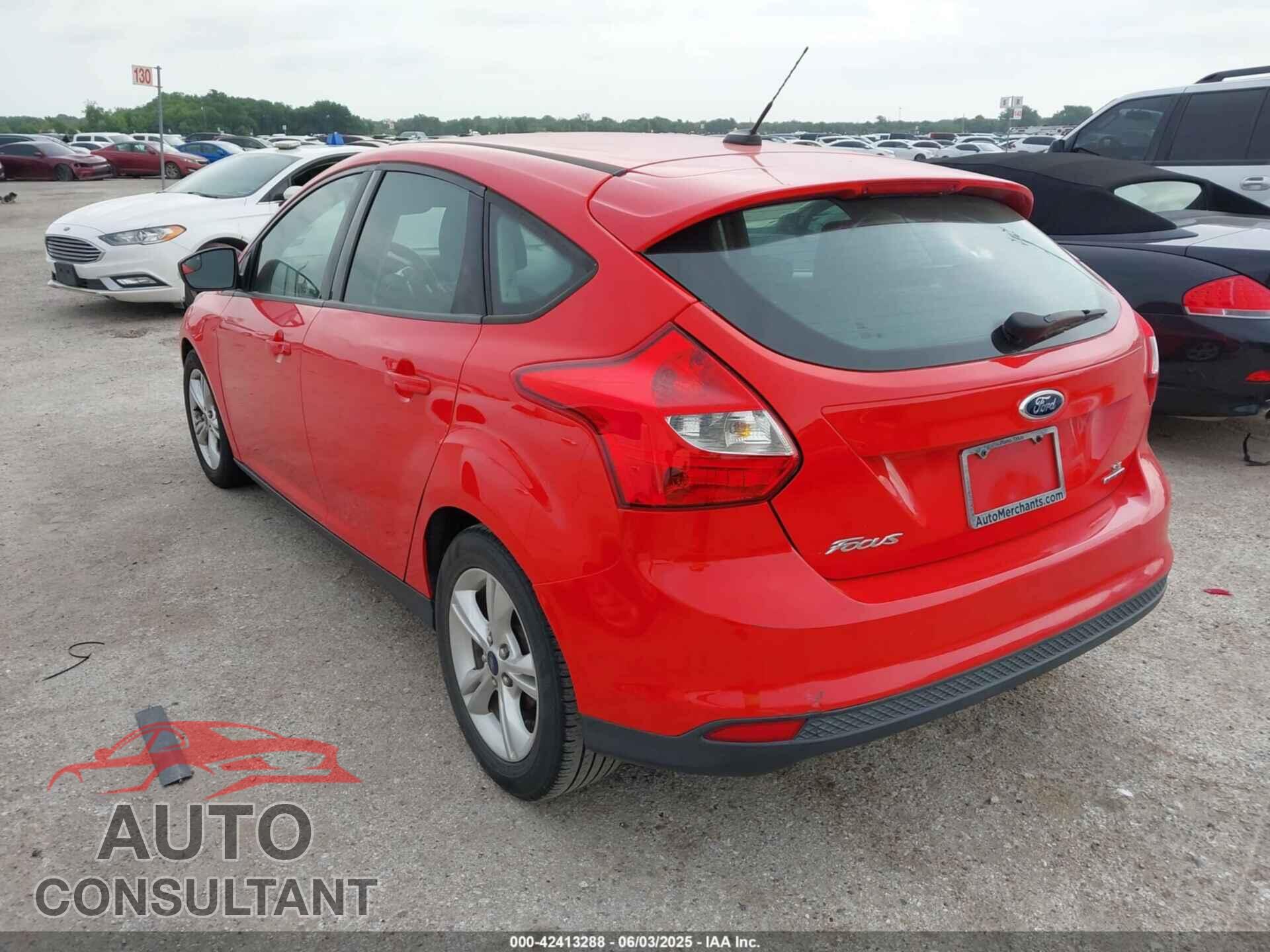FORD FOCUS 2014 - 1FADP3K2XEL403363