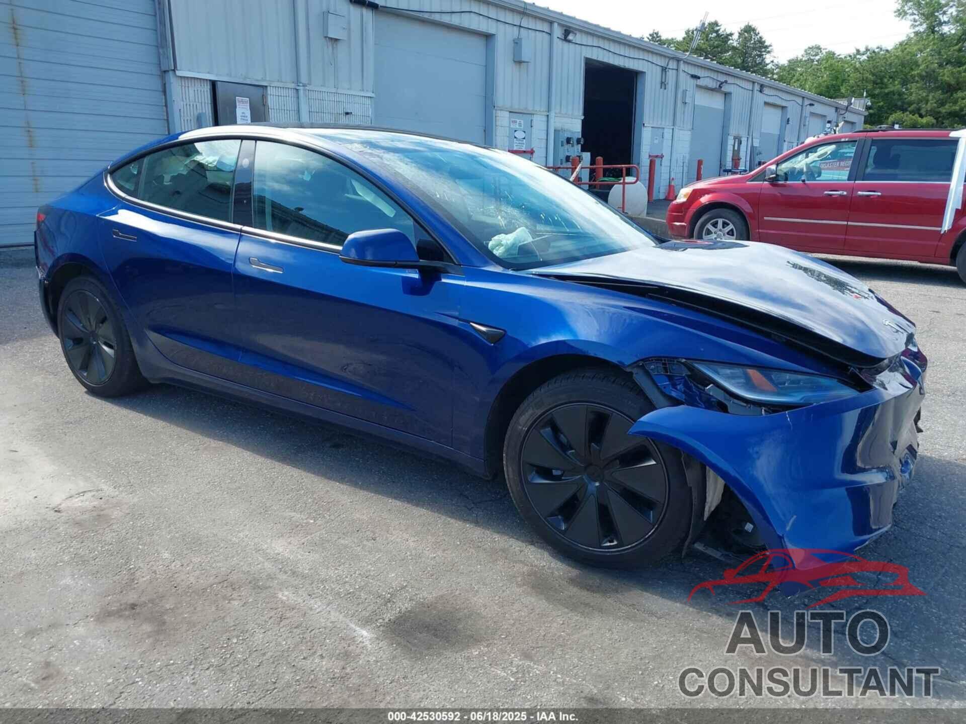TESLA MODEL 3 2024 - 5YJ3E1EAXRF774101