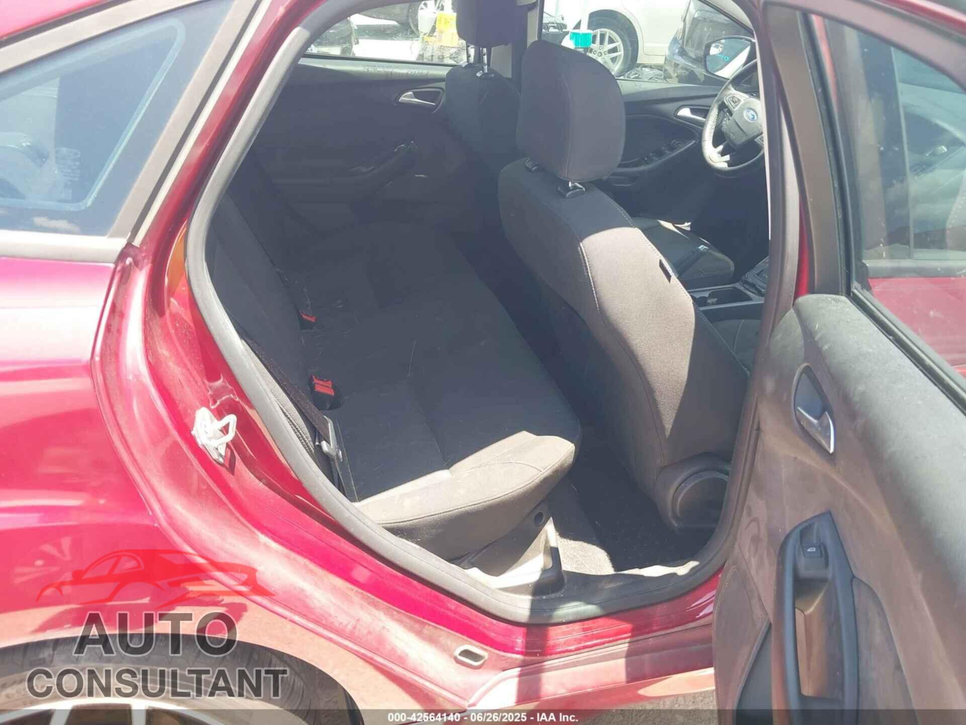 FORD FOCUS 2016 - 1FADP3F28GL237888