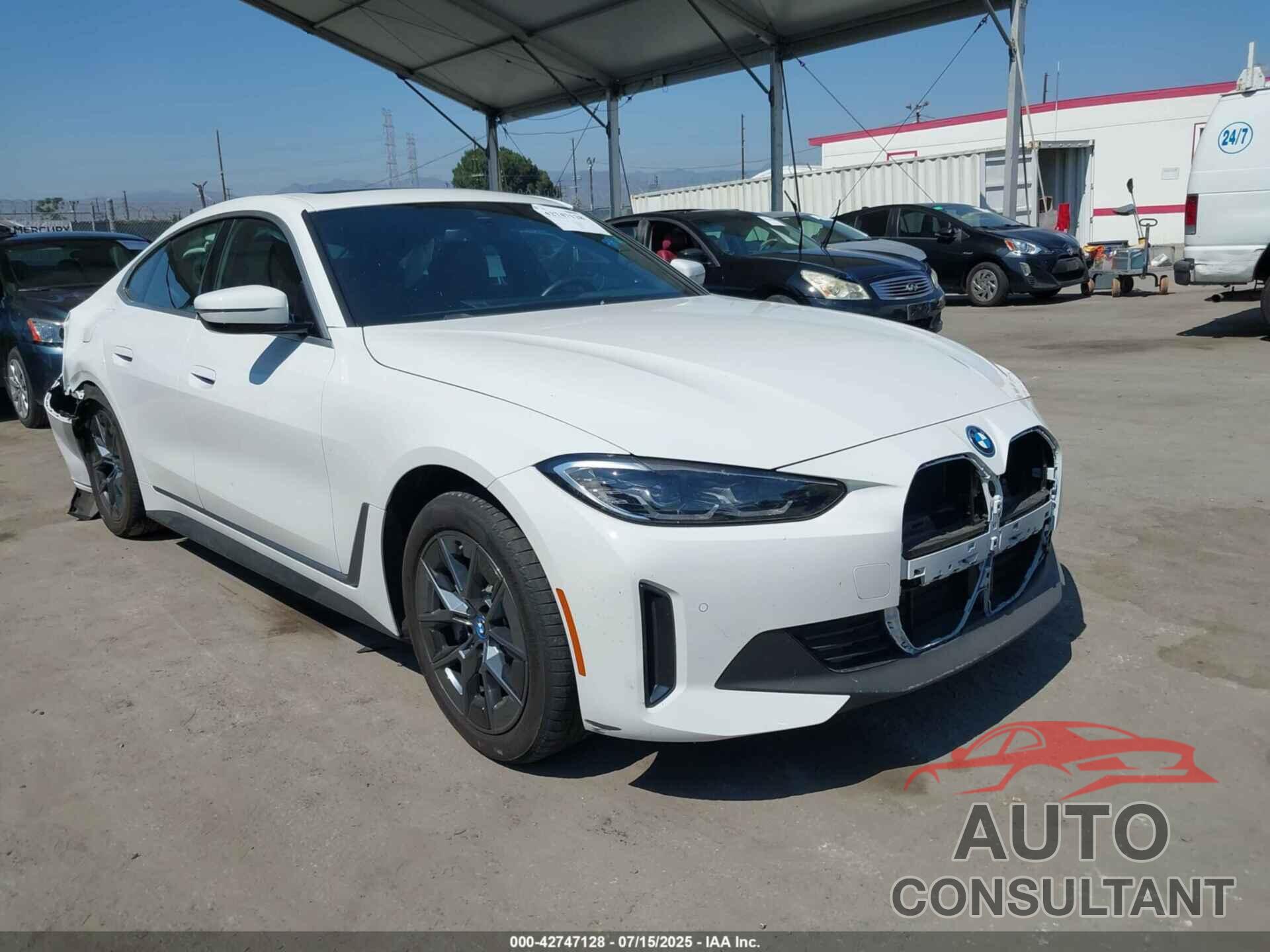 BMW I4 2024 - WBY83FB05RFT27061