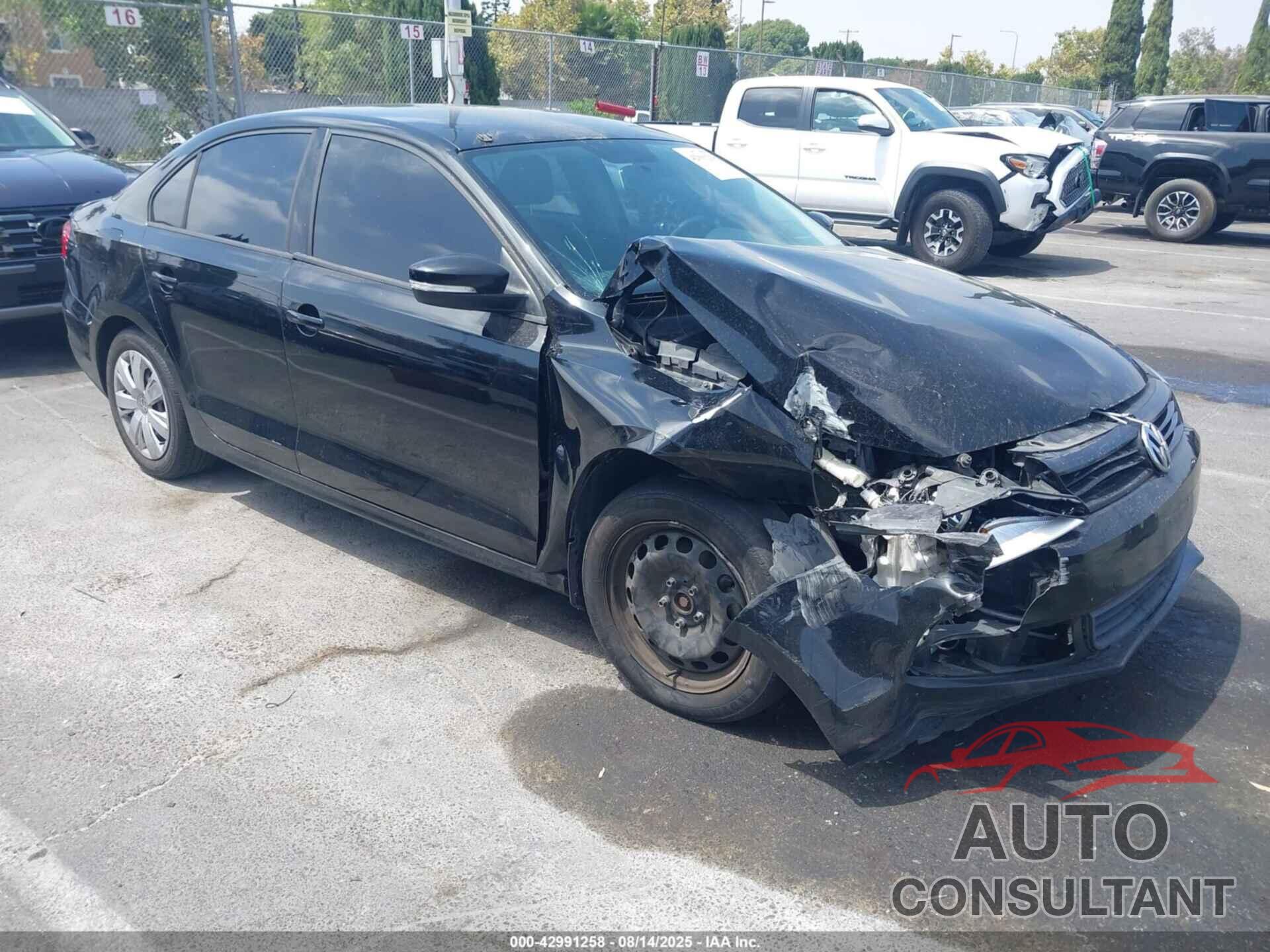 VOLKSWAGEN JETTA 2014 - 3VWD17AJ0EM393238