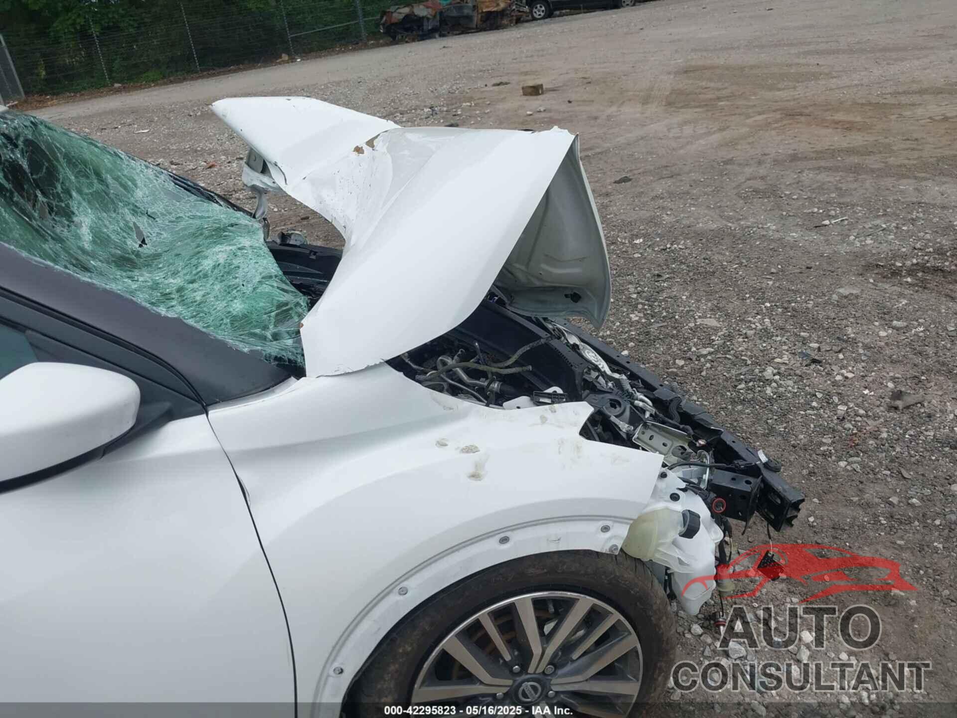 NISSAN KICKS 2021 - 3N1CP5CV4ML557339