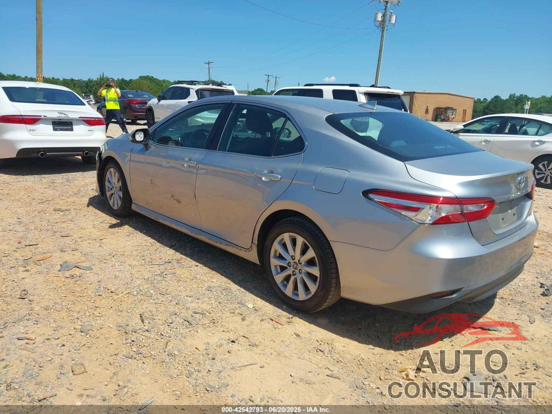TOYOTA CAMRY 2019 - 4T1B11HK9KU756290