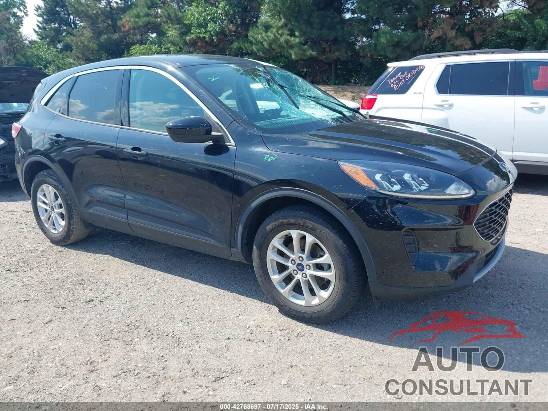 FORD ESCAPE 2020 - 1FMCU9G69LUB40671