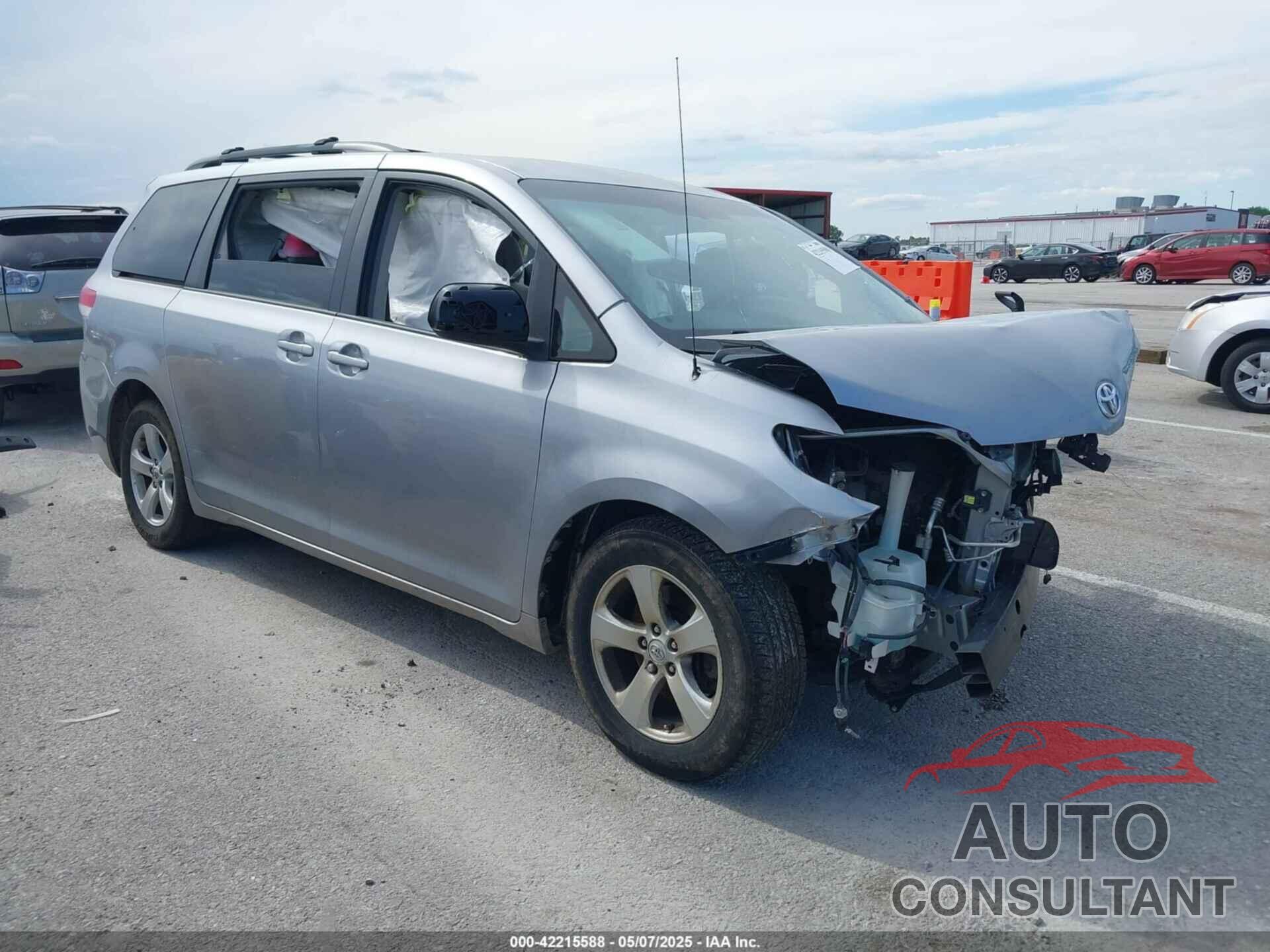 TOYOTA SIENNA 2012 - 5TDKK3DC0CS240367
