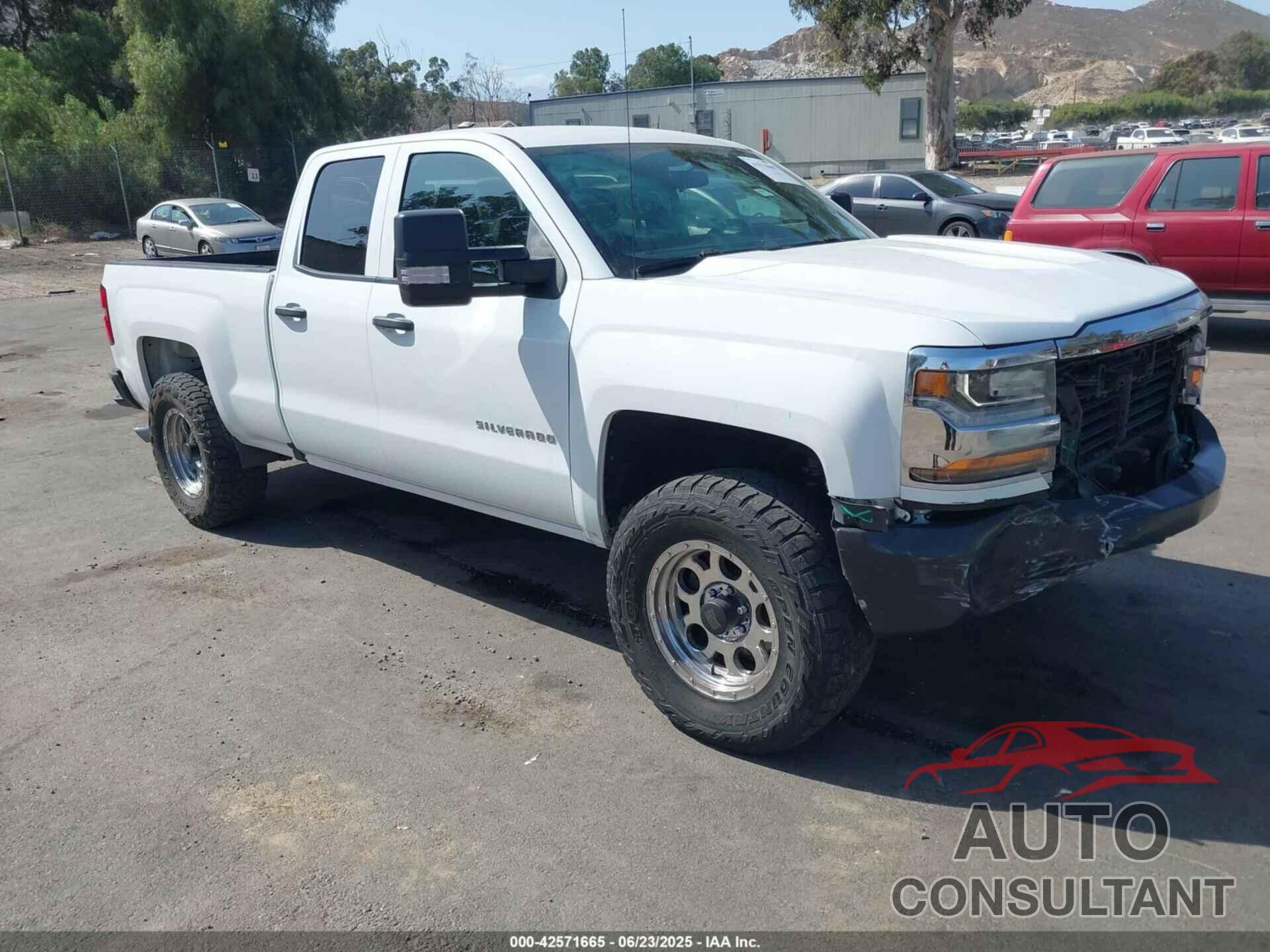 CHEVROLET SILVERADO 1500 LD 2019 - 2GCRCNEC2K1195394