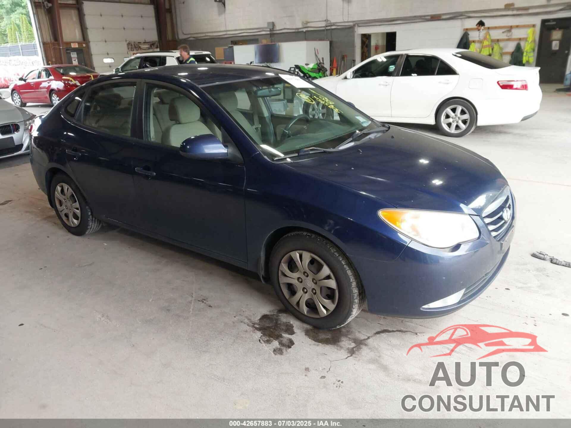 HYUNDAI ELANTRA 2010 - KMHDU4AD0AU858752