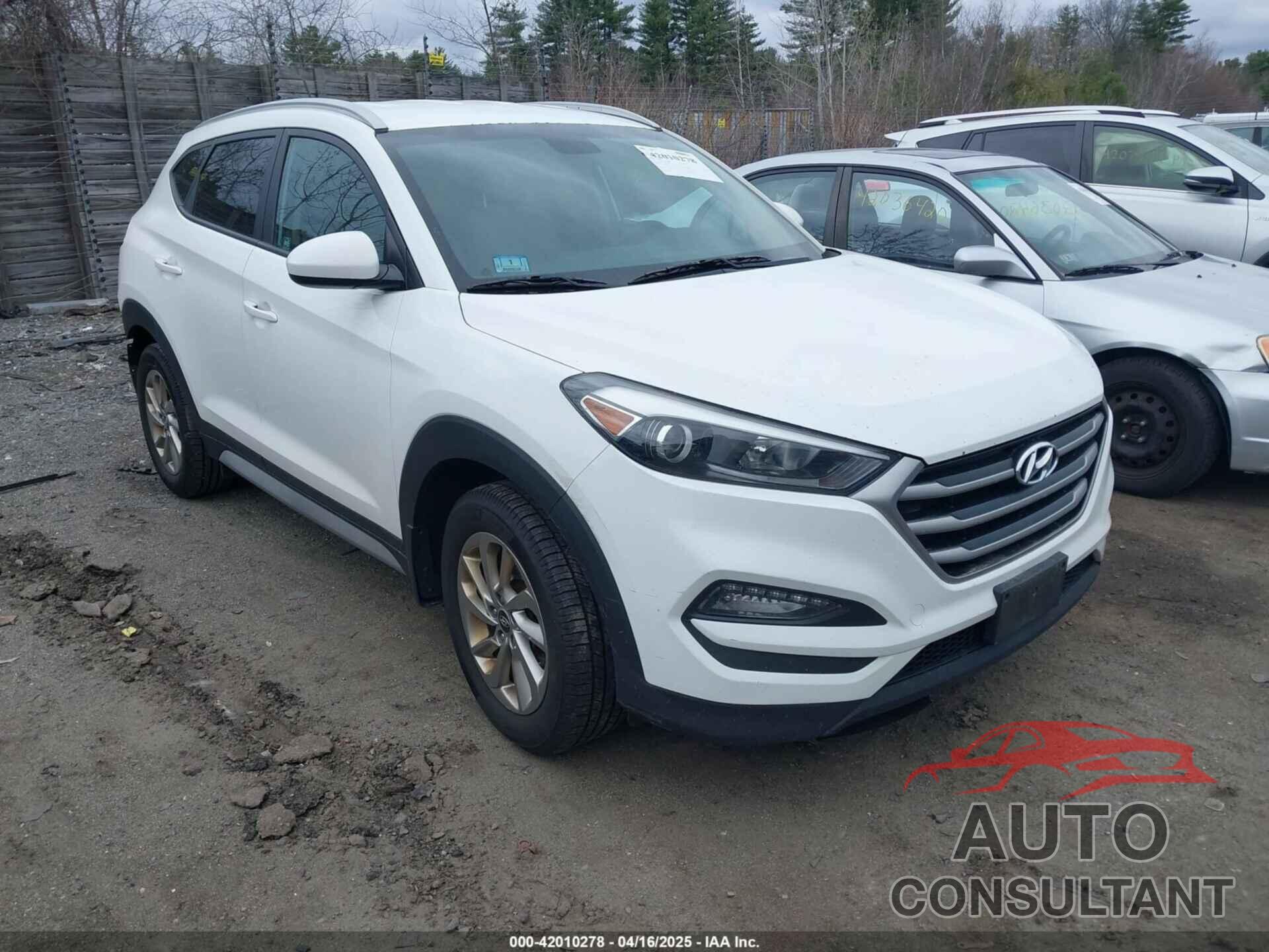 HYUNDAI TUCSON 2017 - KM8J3CA48HU479251