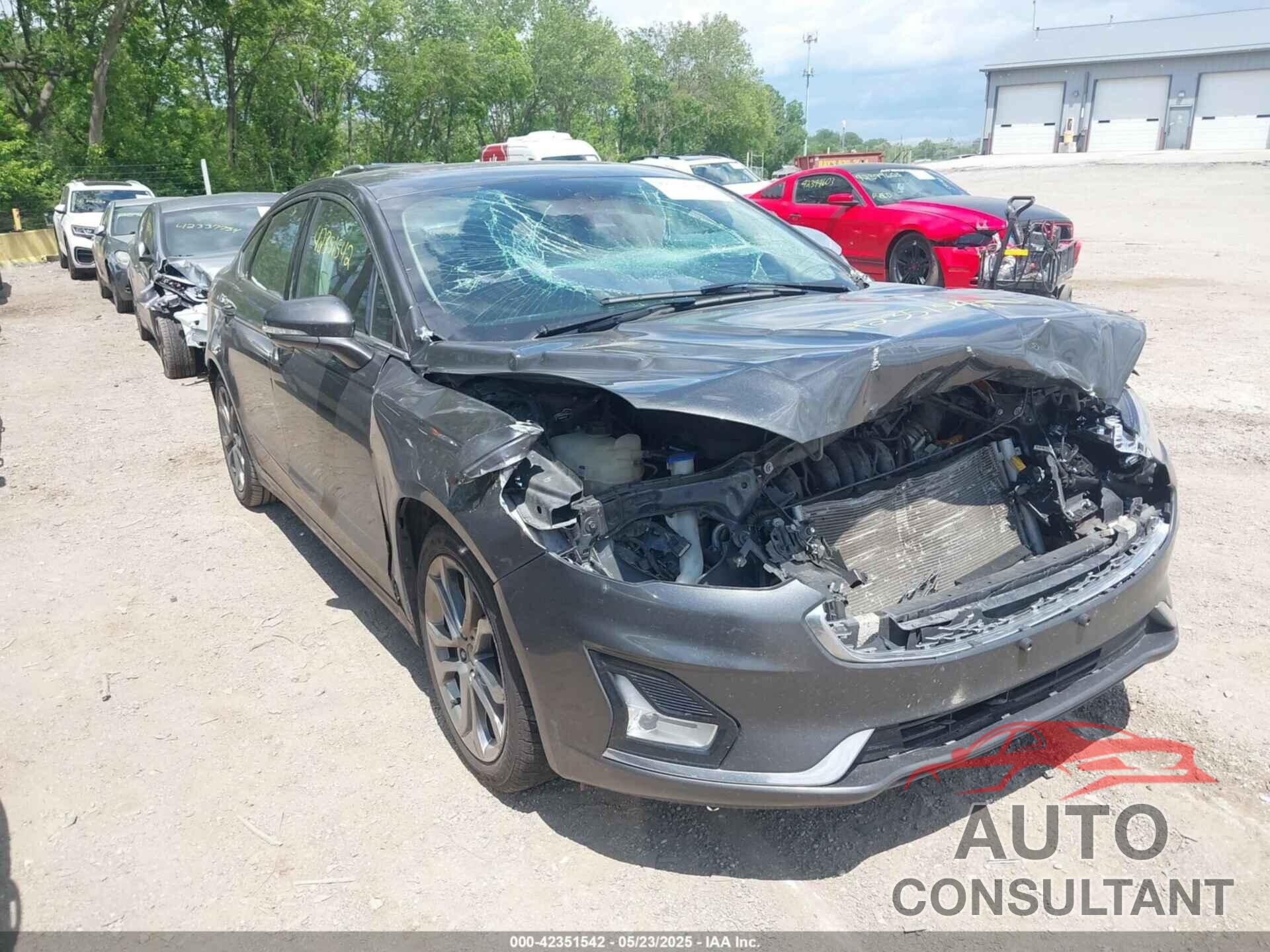 FORD FUSION HYBRID 2020 - 3FA6P0RUXLR182120