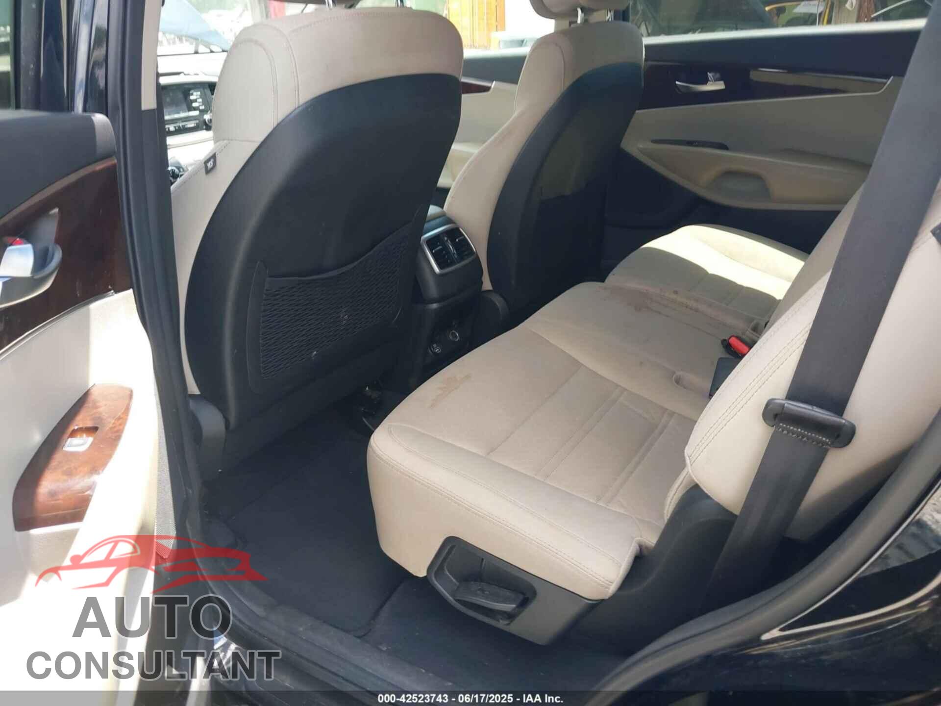 KIA SORENTO 2016 - 5XYPG4A31GG087440