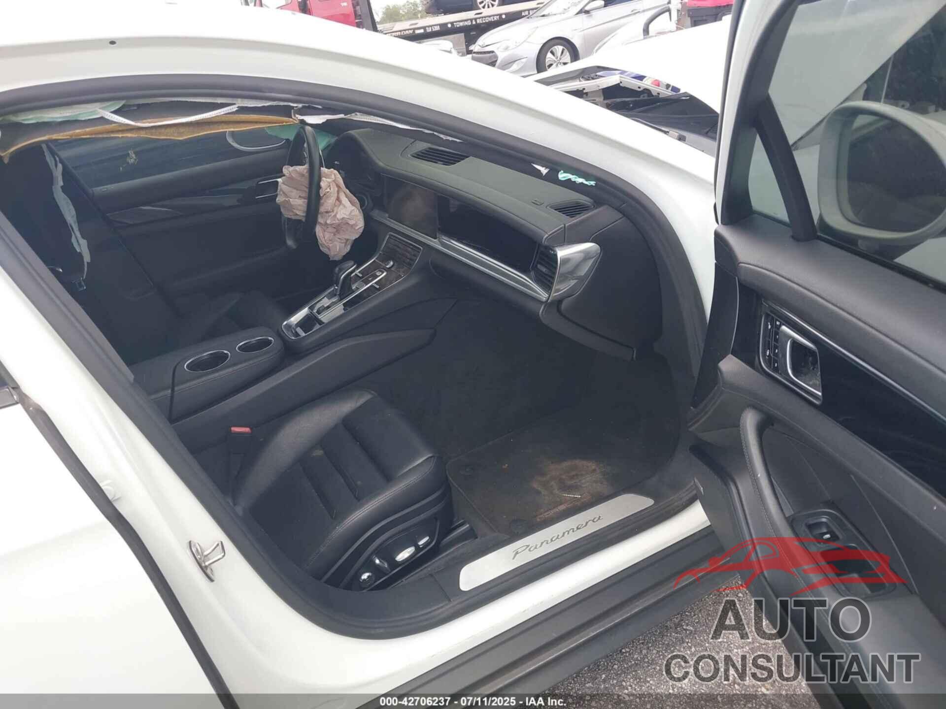 PORSCHE PANAMERA 2017 - WP0AA2A73HL103786