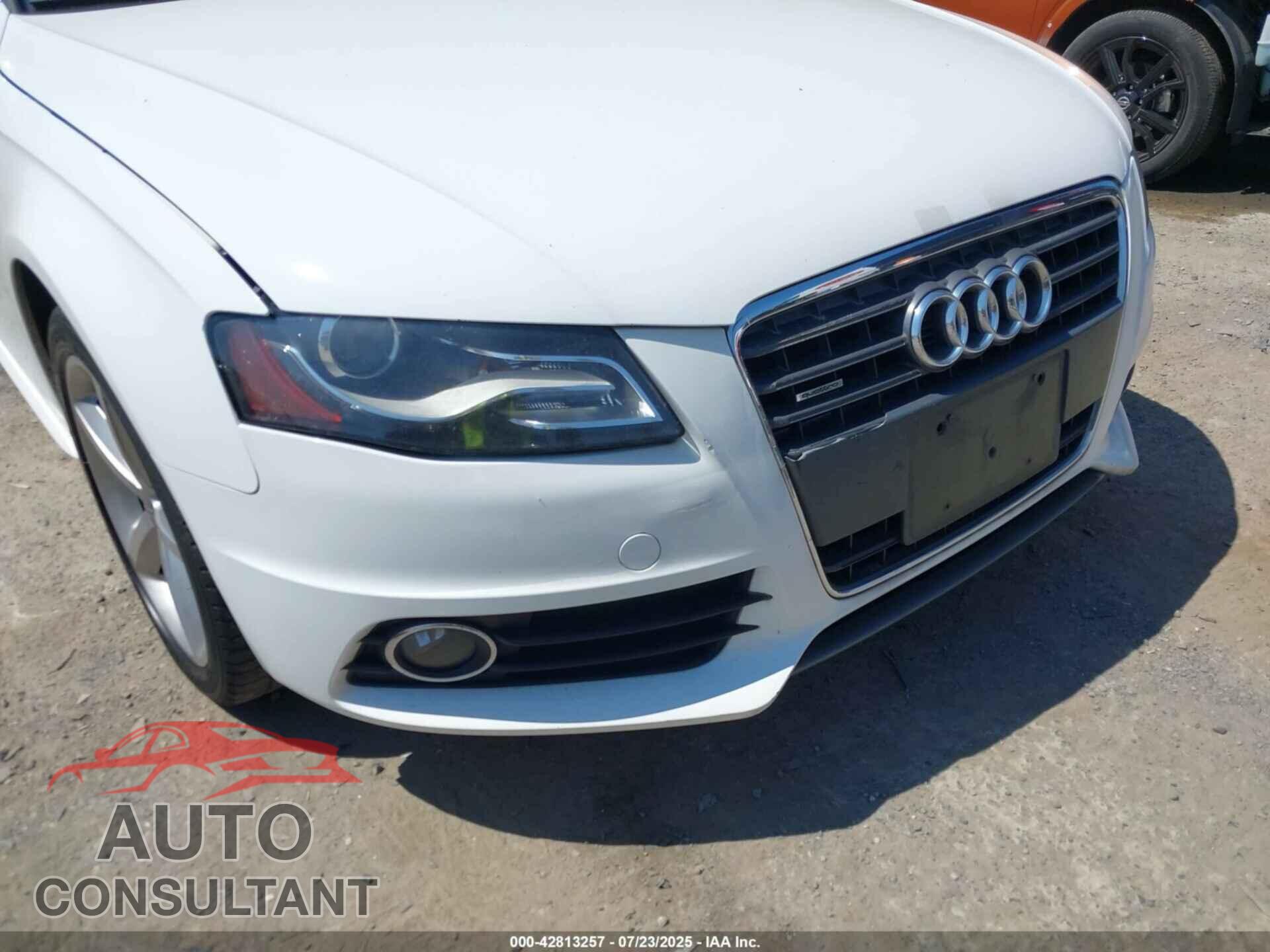 AUDI A4 2012 - WAUFFAFL8CN007895