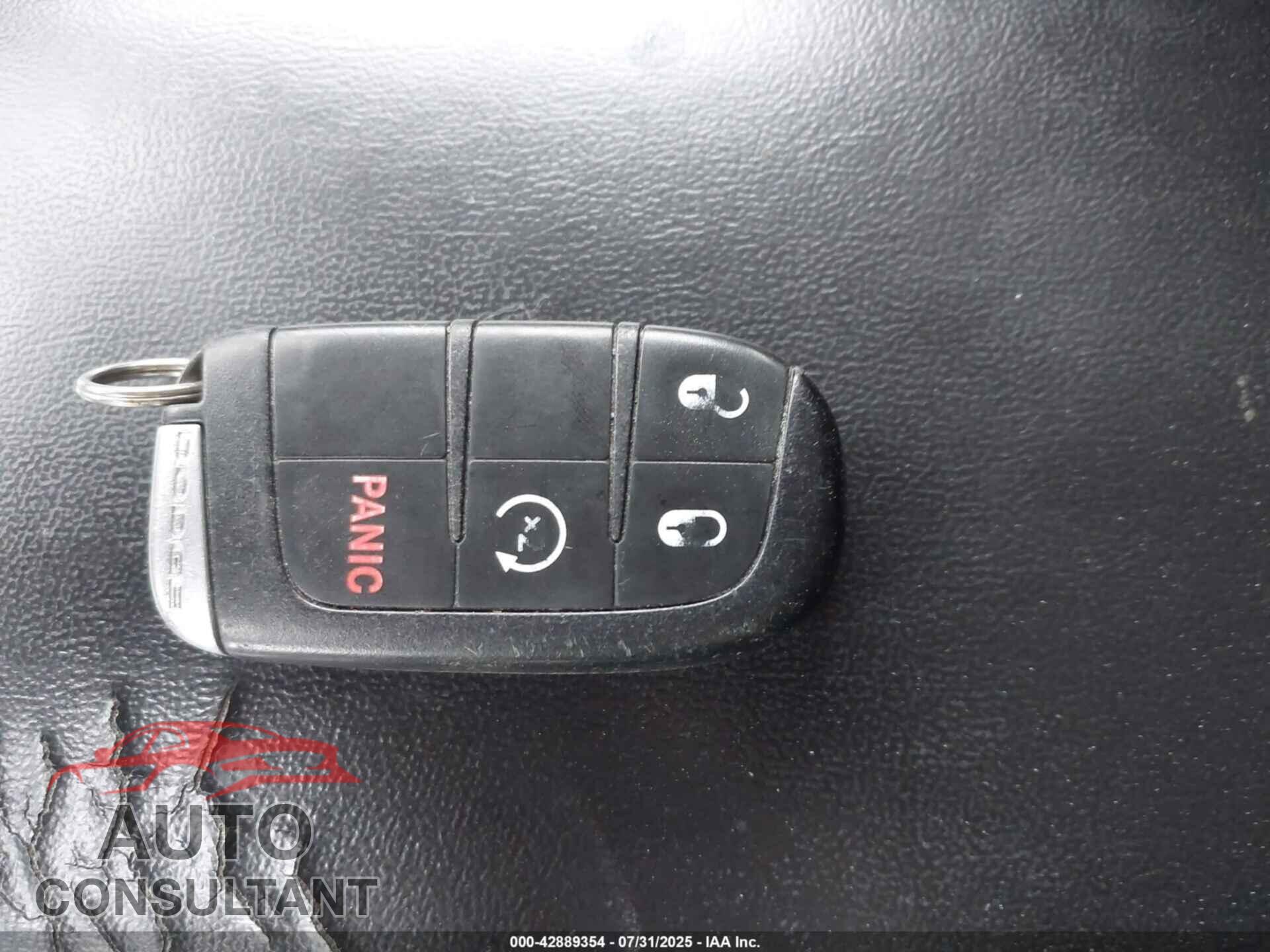 DODGE JOURNEY 2013 - 3C4PDCBG7DT529887