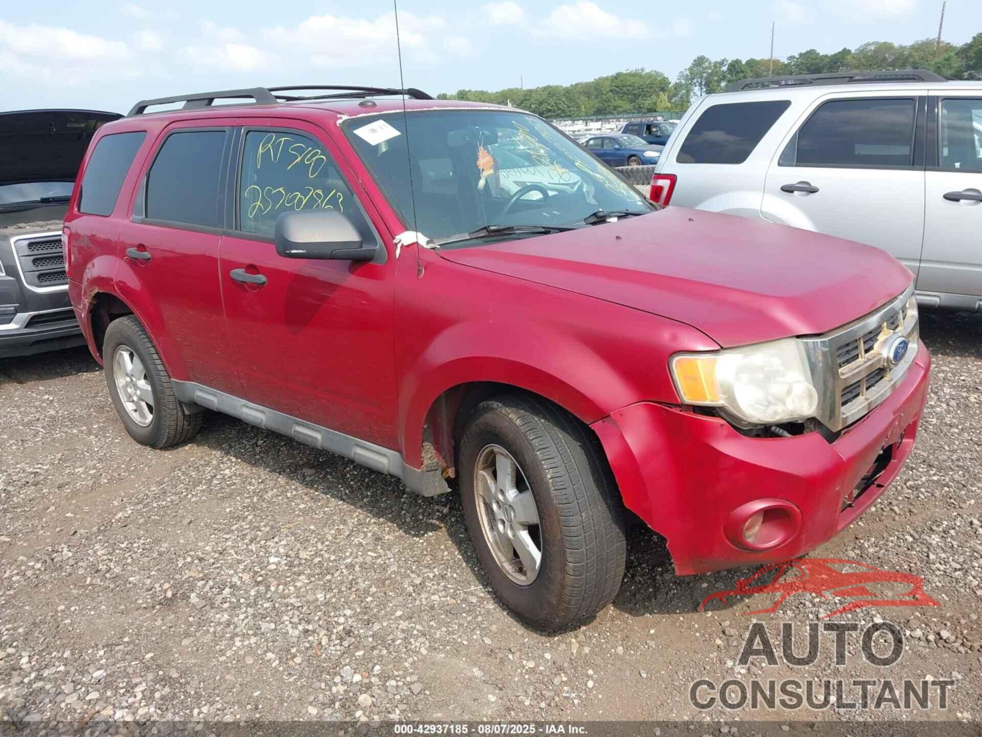 FORD ESCAPE 2010 - 1FMCU9DG8AKD41547