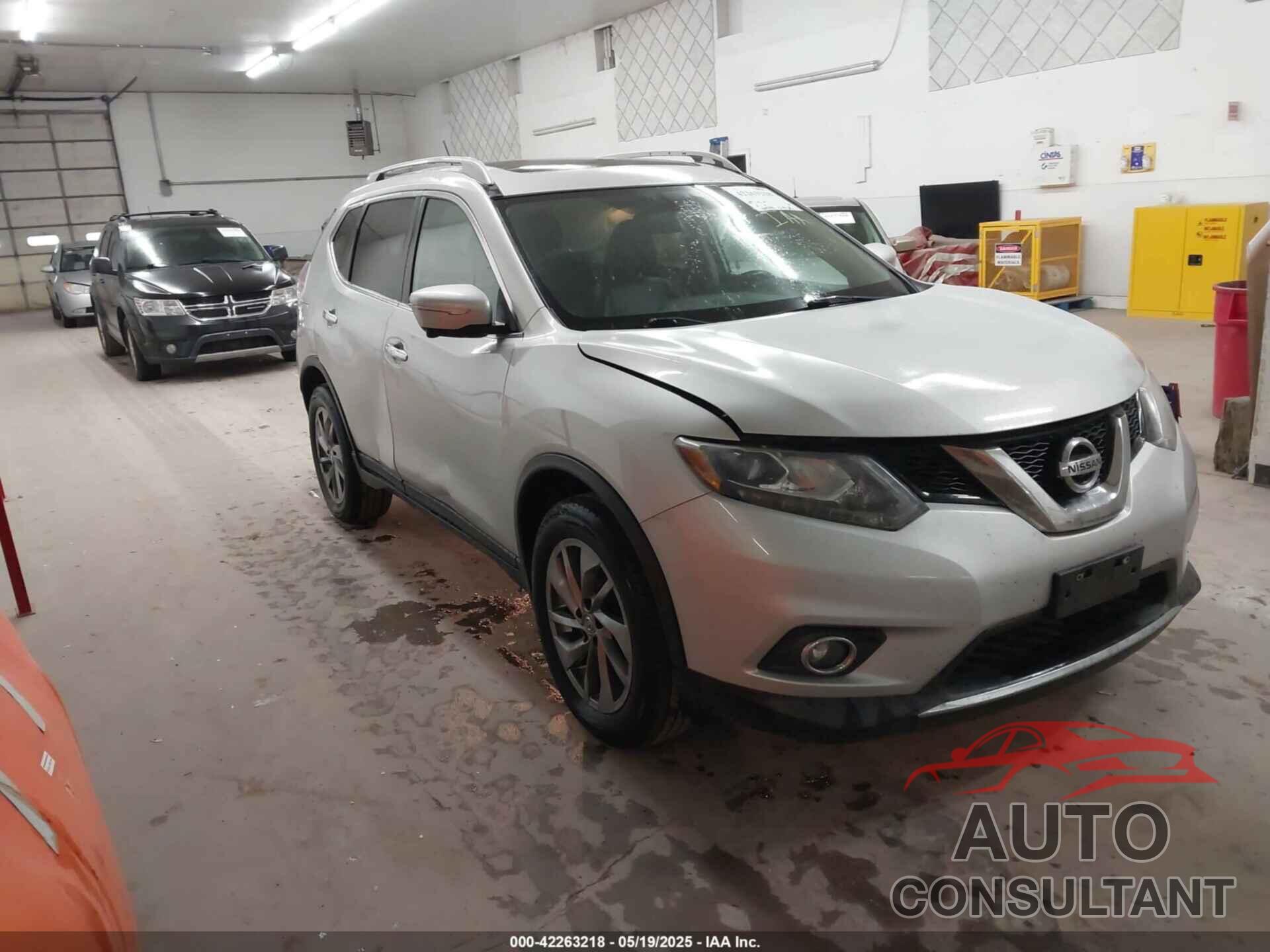 NISSAN ROGUE 2015 - 5N1AT2MV5FC810045