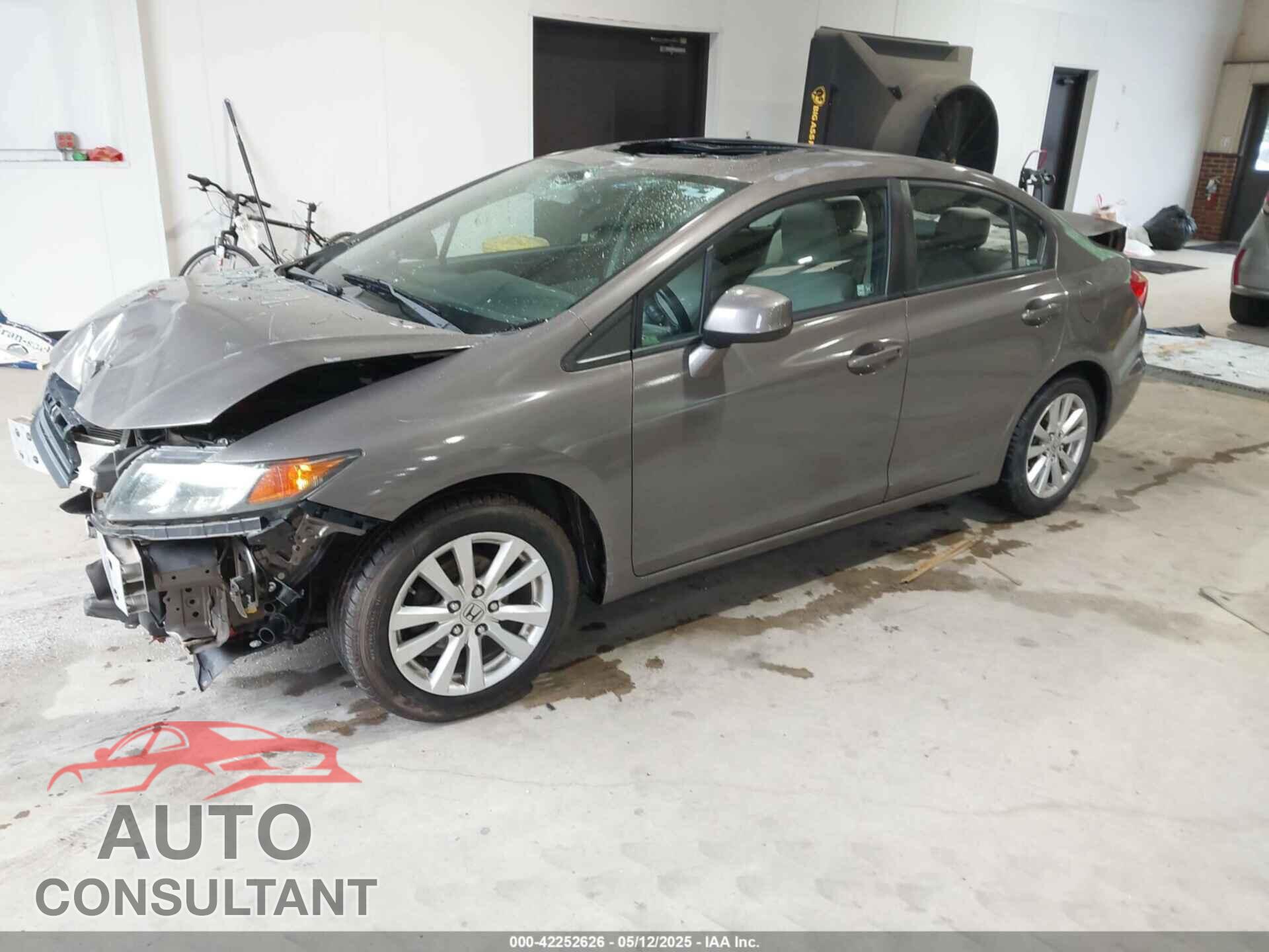 HONDA CIVIC 2012 - 19XFB2F8XCE344802