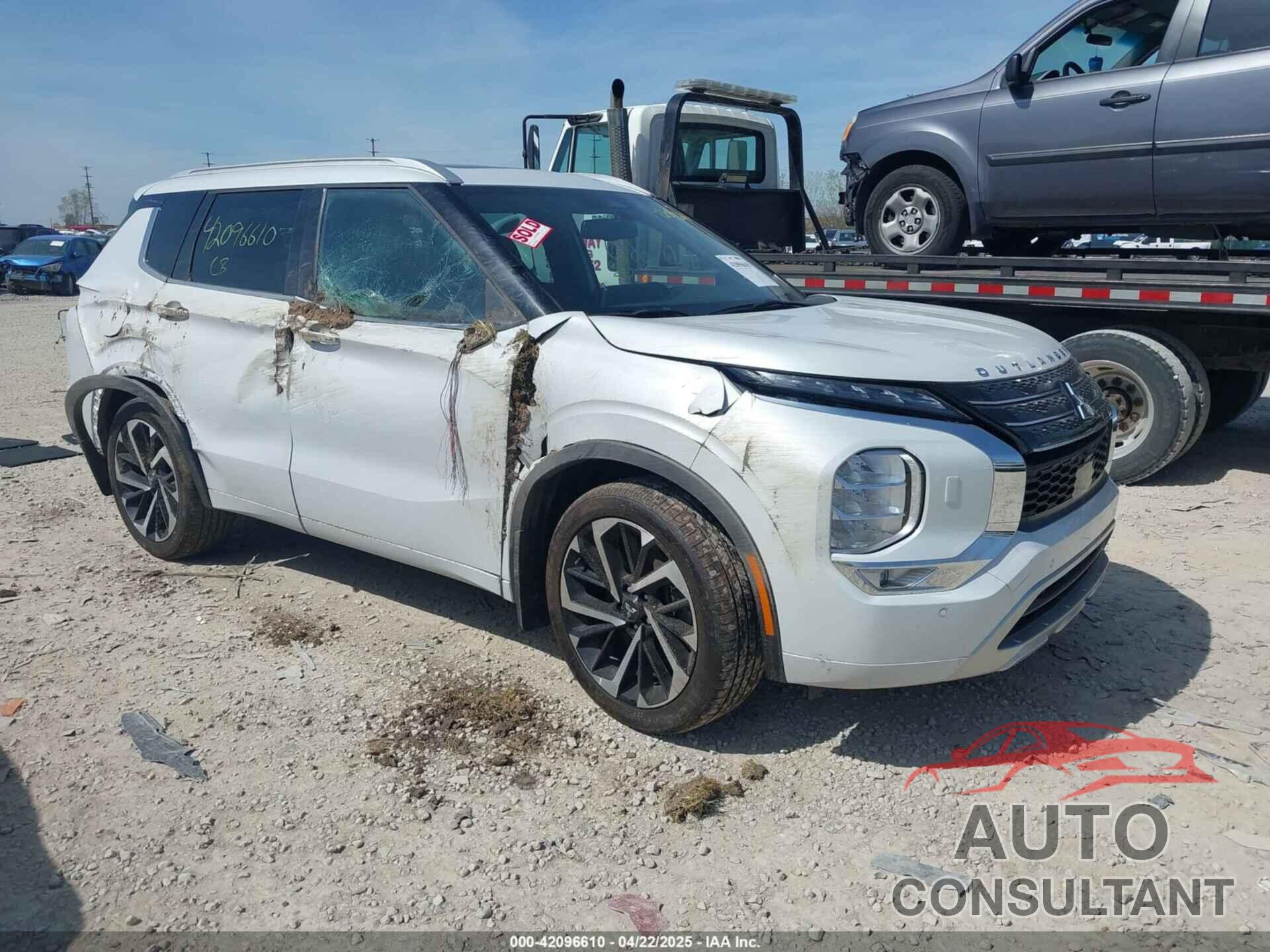 MITSUBISHI OUTLANDER 2022 - JA4J4VA87NZ082333