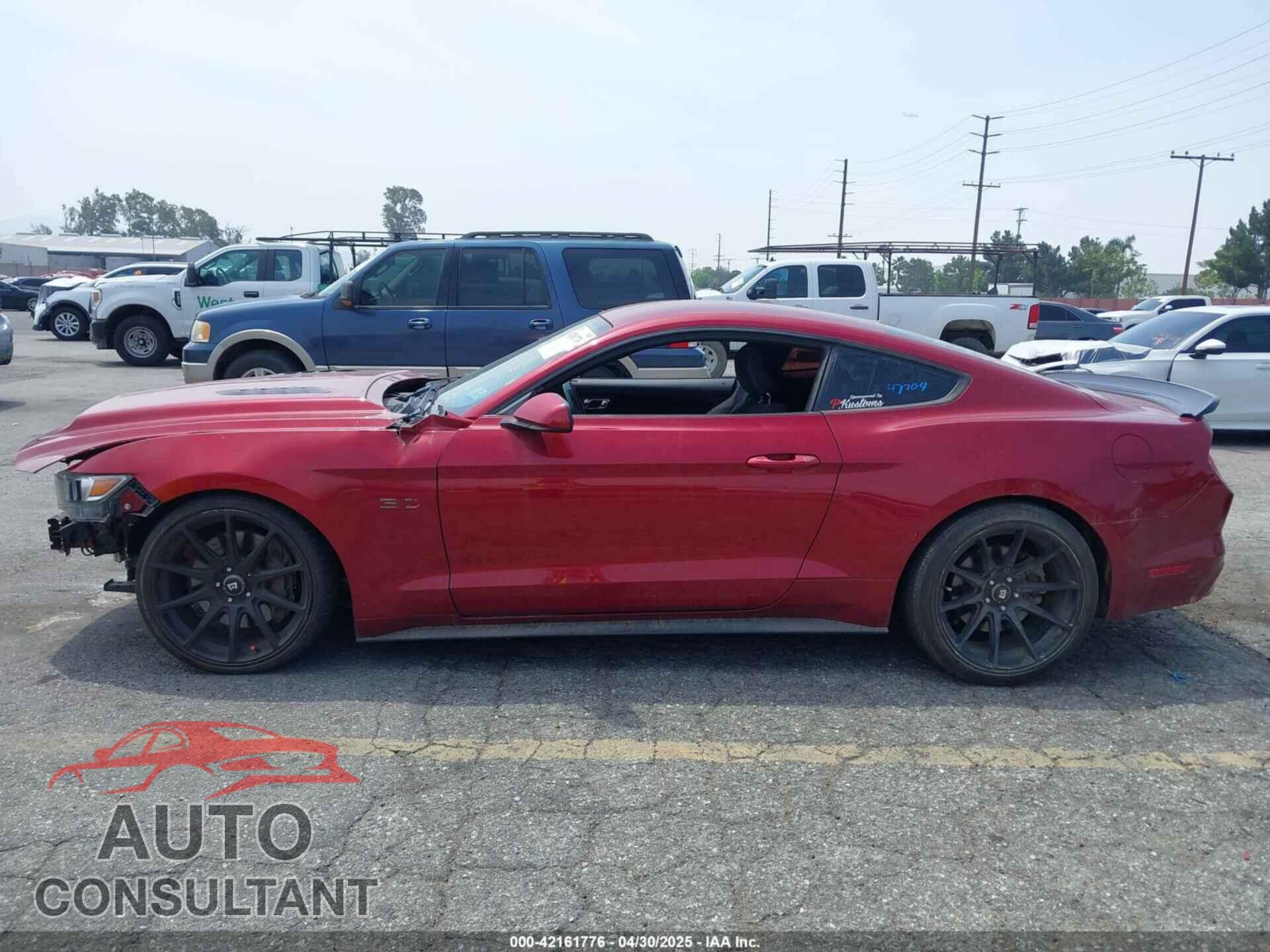 FORD MUSTANG 2017 - 1FA6P8CF1H5257077