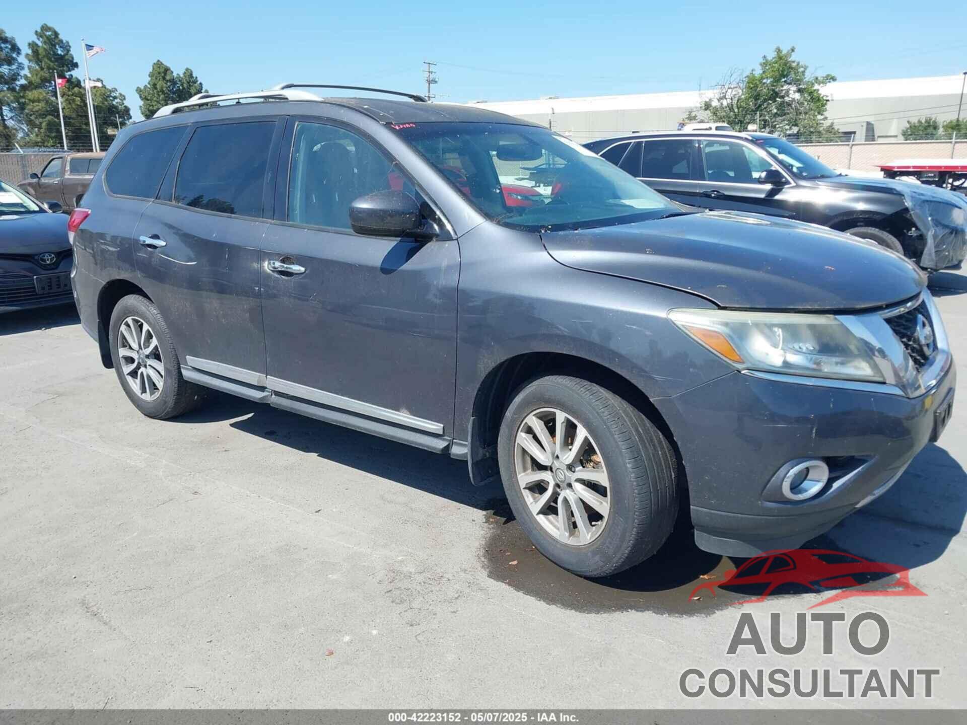 NISSAN PATHFINDER 2013 - 5N1AR2MN6DC601487