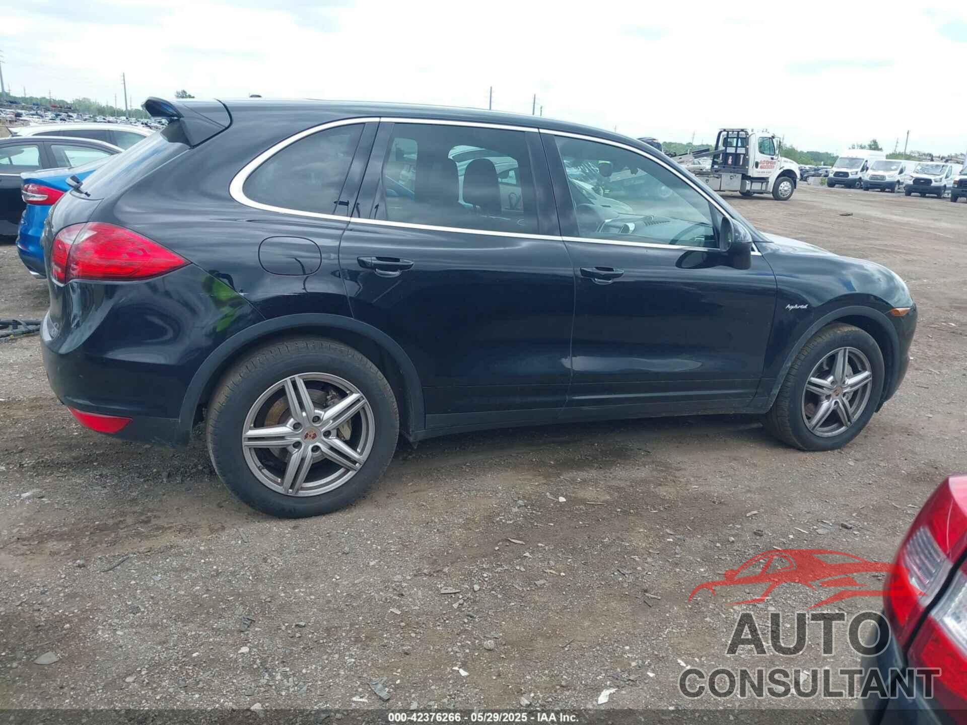 PORSCHE CAYENNE HYBRID 2013 - WP1AE2A24DLA16027