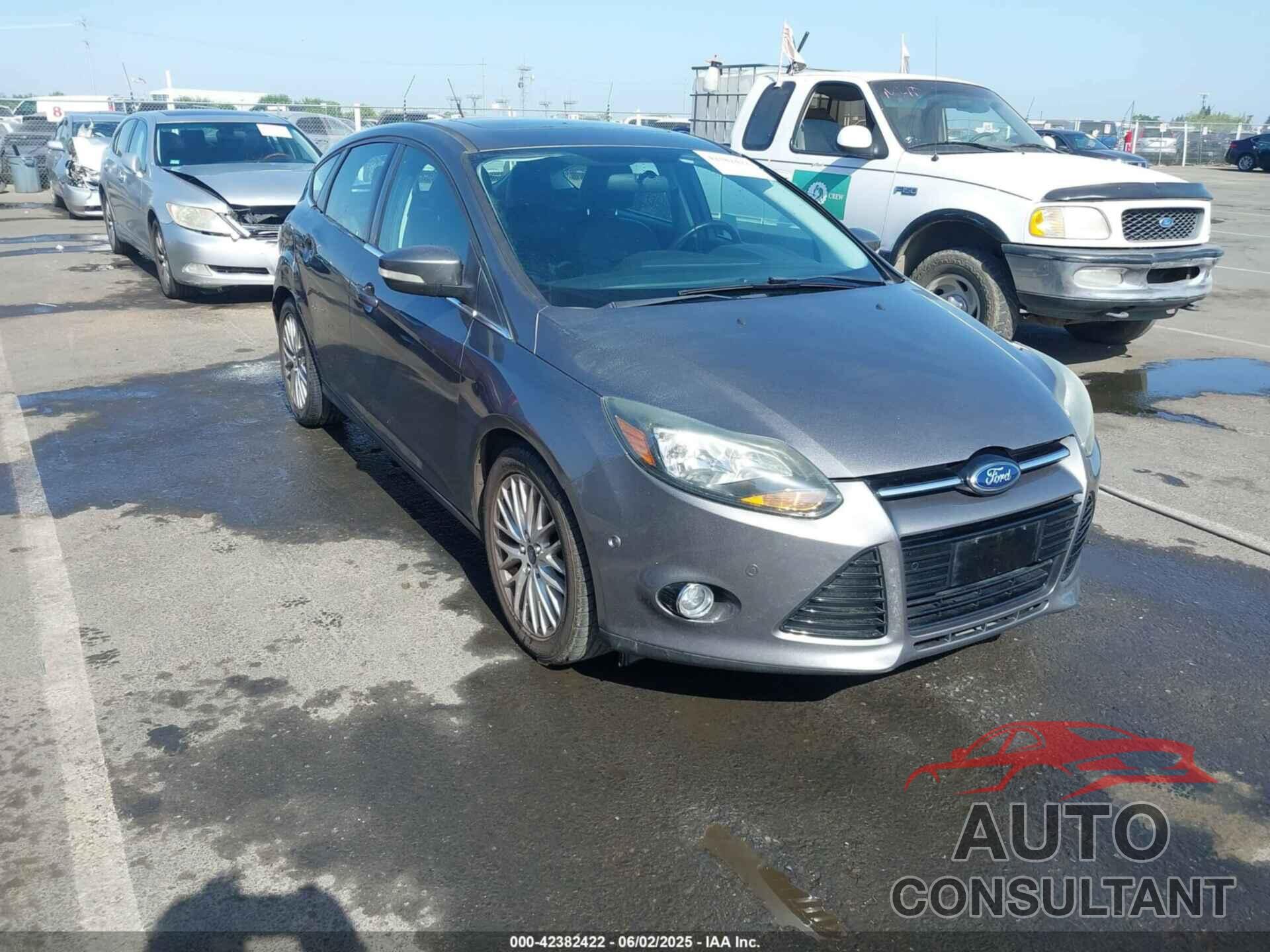 FORD FOCUS 2013 - 1FADP3N23DL382589