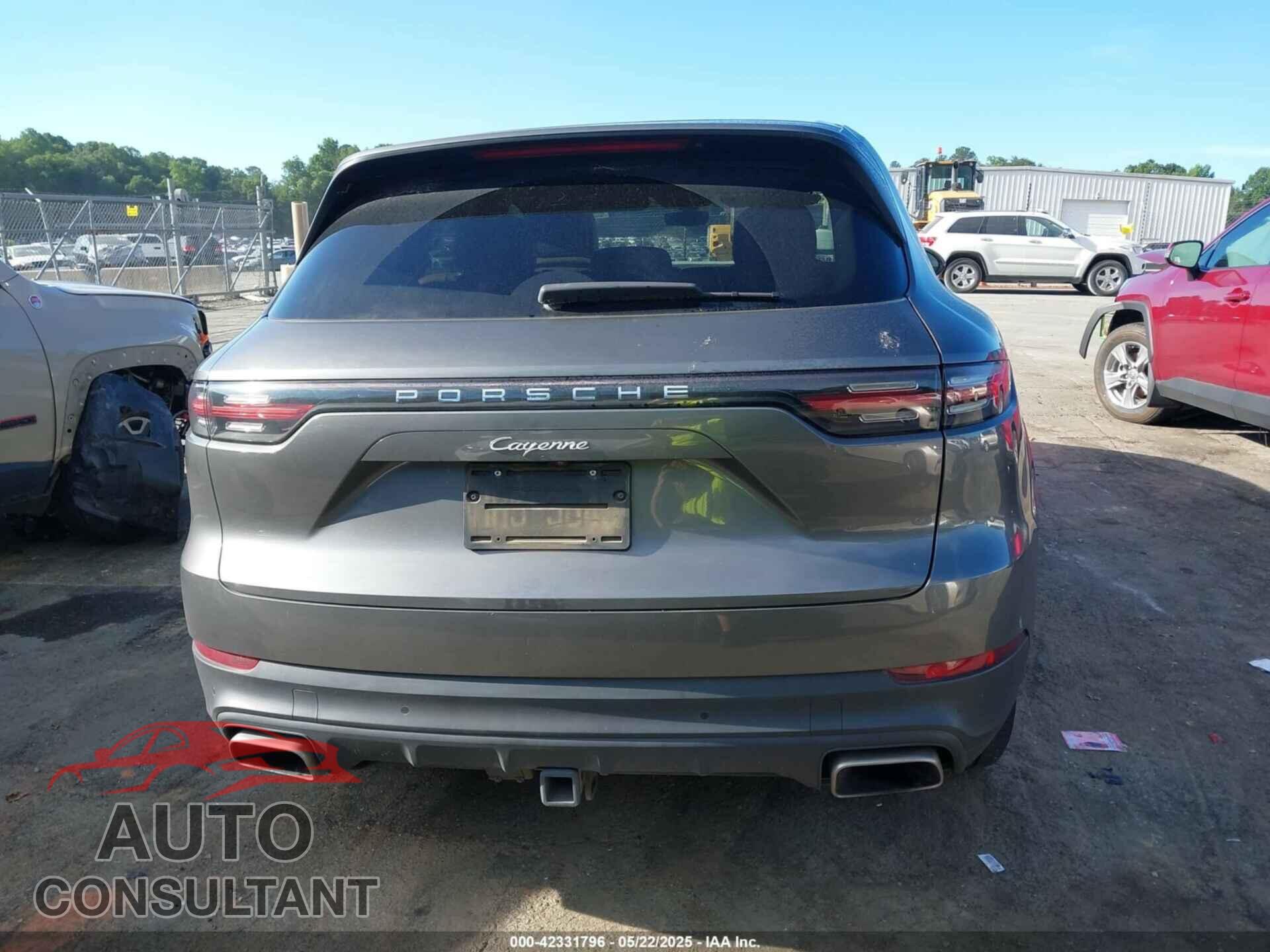PORSCHE CAYENNE 2019 - WP1AA2AY6KDA08082
