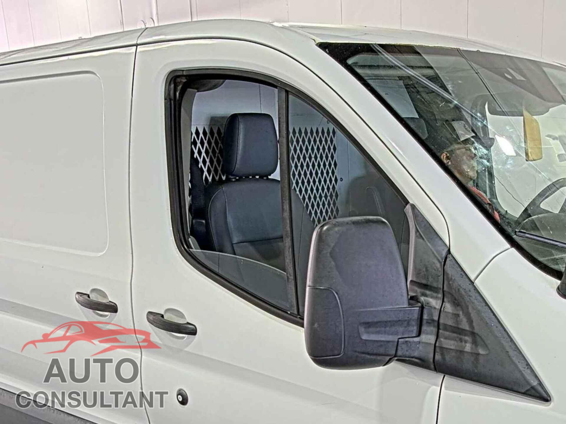 FORD TRANSIT 2015 - 1FTNE1YM4FKB30056