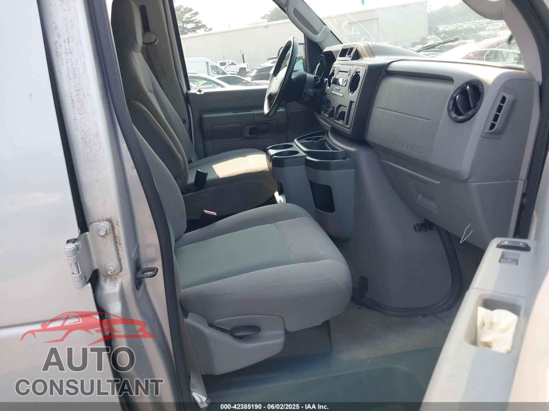 FORD E-350 SUPER DUTY 2014 - 1FBSS3BL9EDA85811