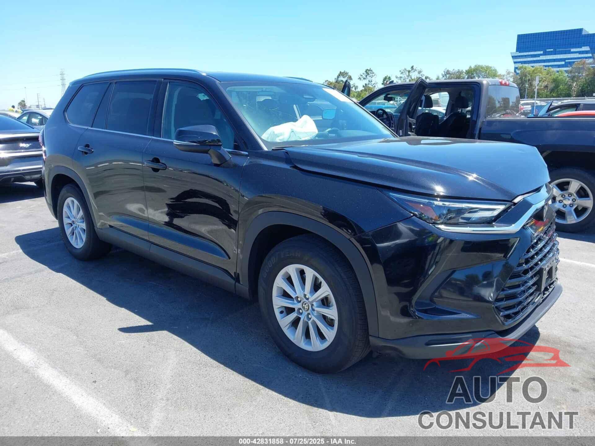TOYOTA GRAND HIGHLANDER 2024 - 5TDACAB55RS018952