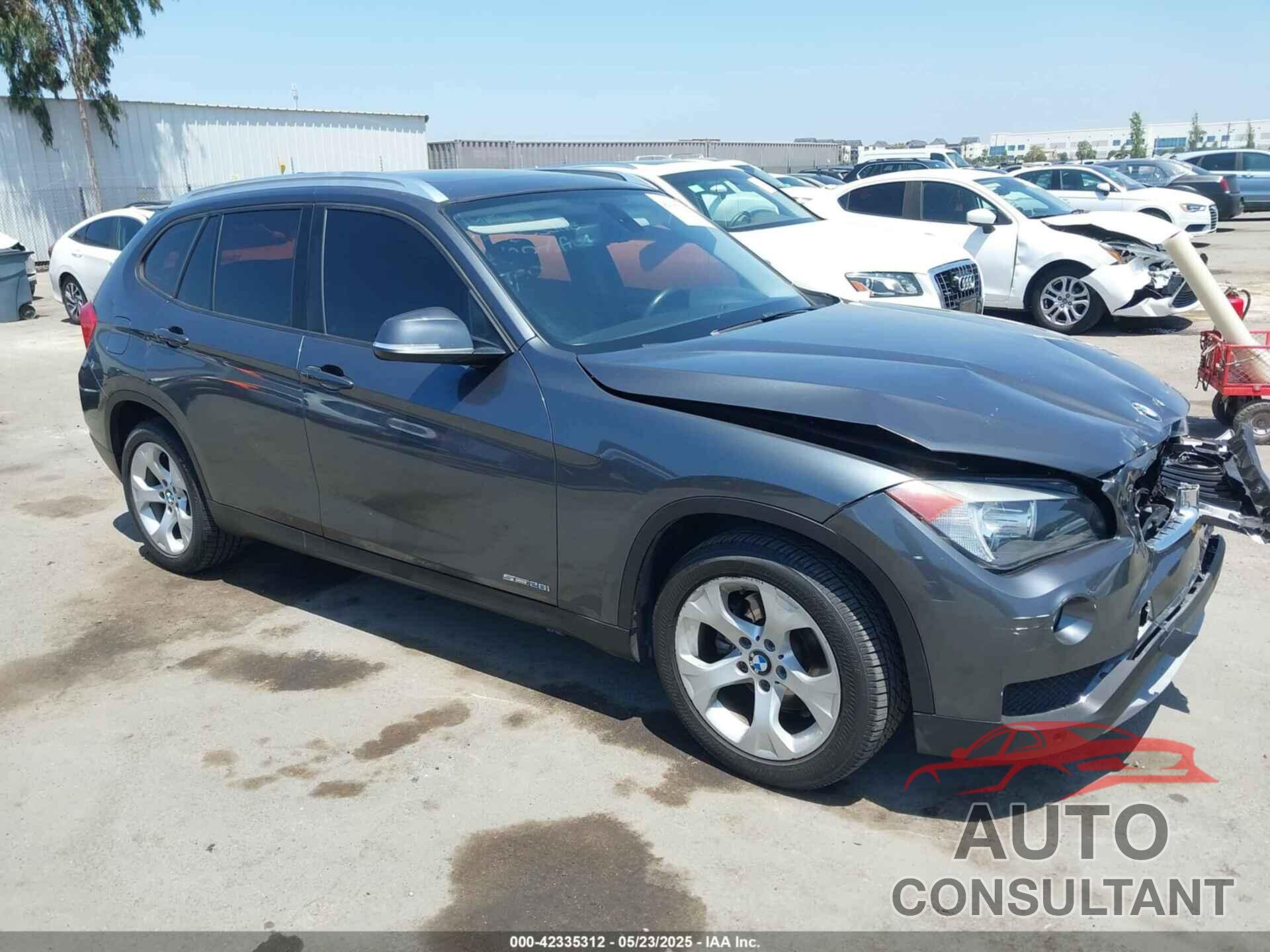 BMW X1 2014 - WBAVM1C52EVW52813