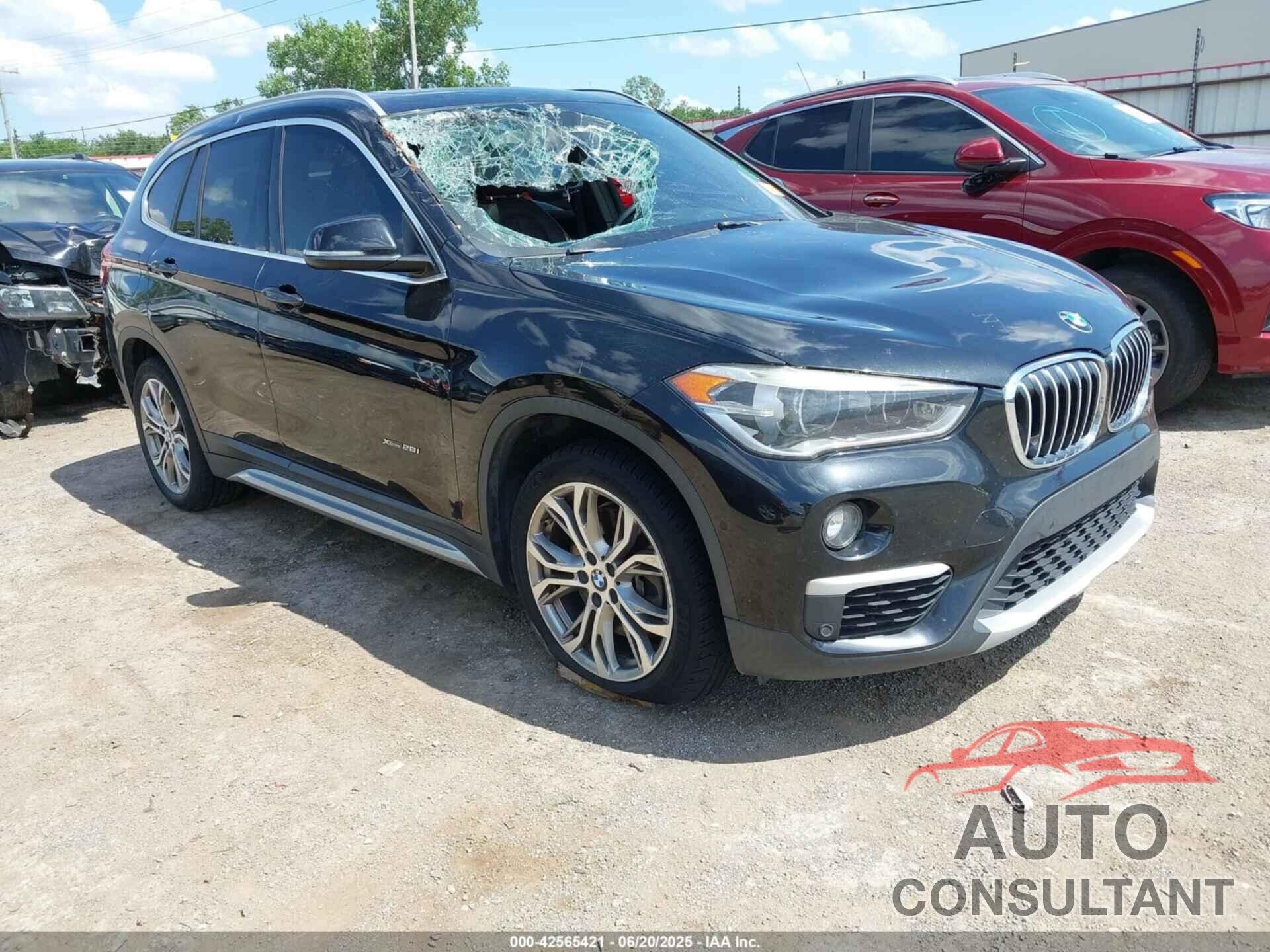 BMW X1 2017 - WBXHT3Z31H4A52403