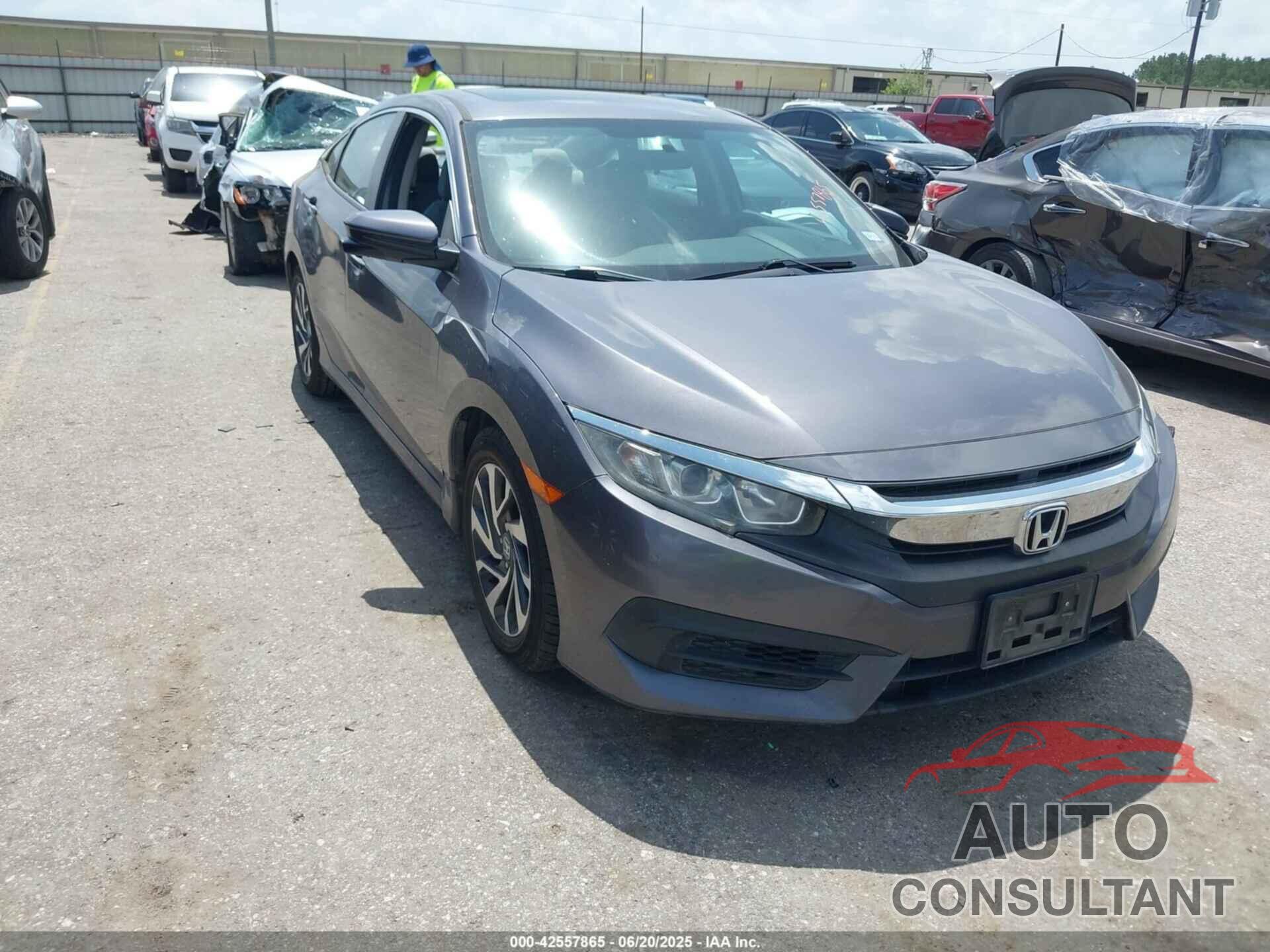 HONDA CIVIC 2017 - 2HGFC2F74HH503783