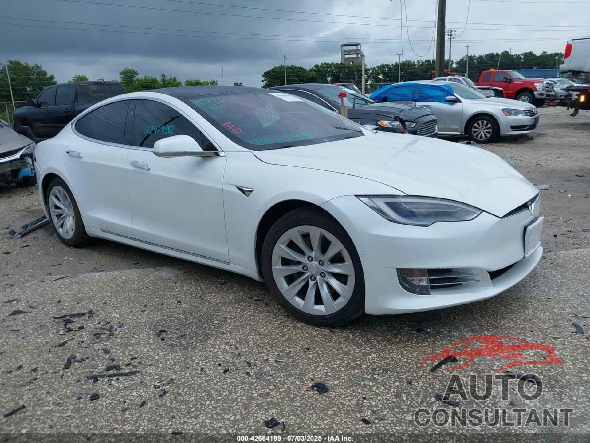 TESLA MODEL S 2020 - 5YJSA1E22LF353562
