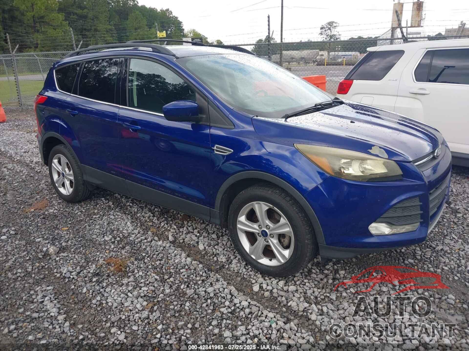 FORD ESCAPE 2016 - 1FMCU0GX5GUC82459