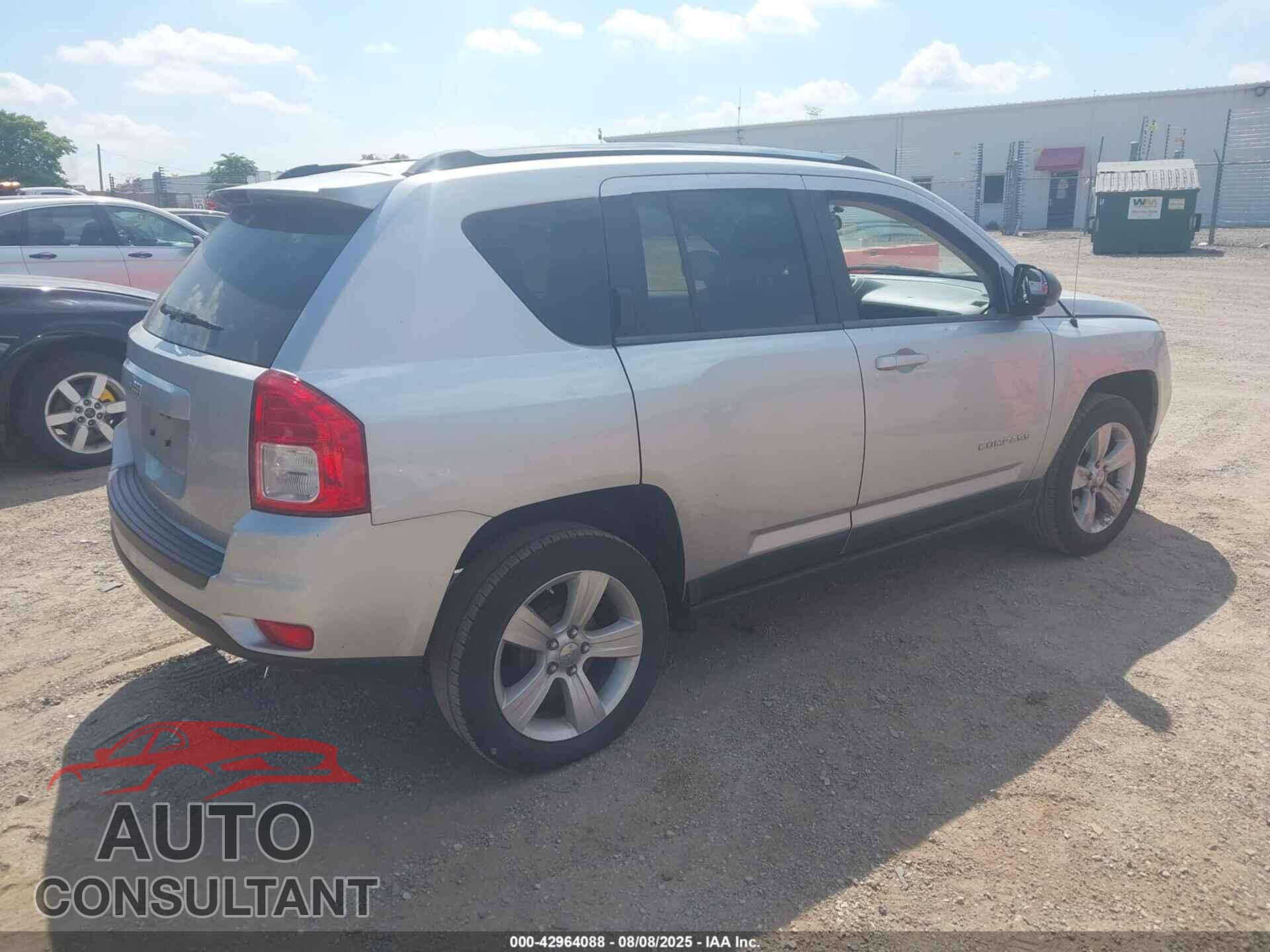 JEEP COMPASS 2011 - 1J4NT1FA2BD224508