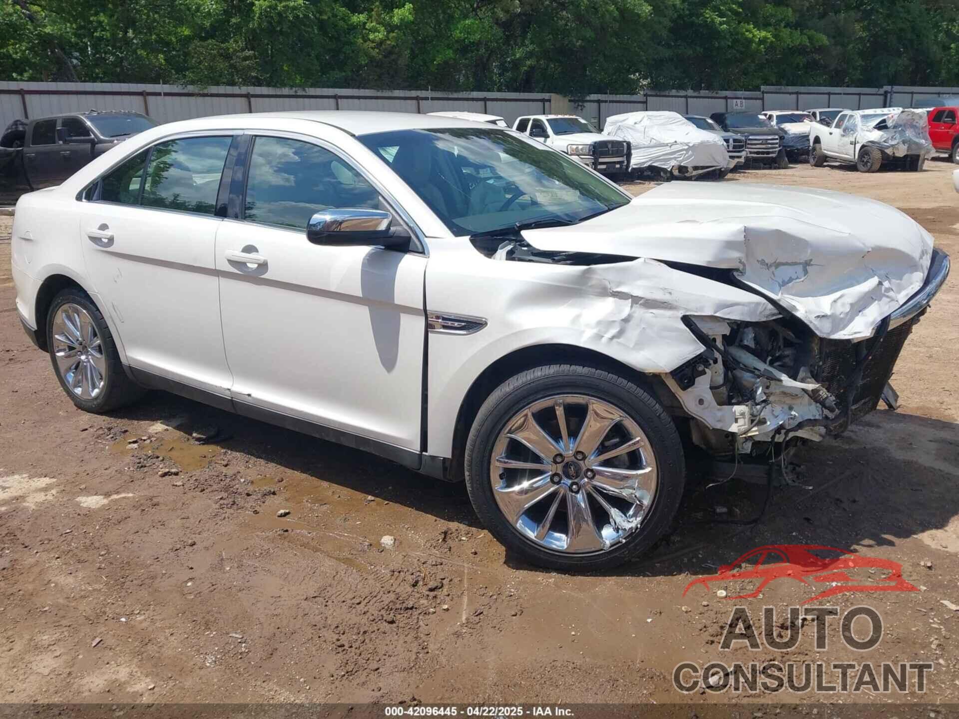 FORD TAURUS 2011 - 1FAHP2FW4BG115707