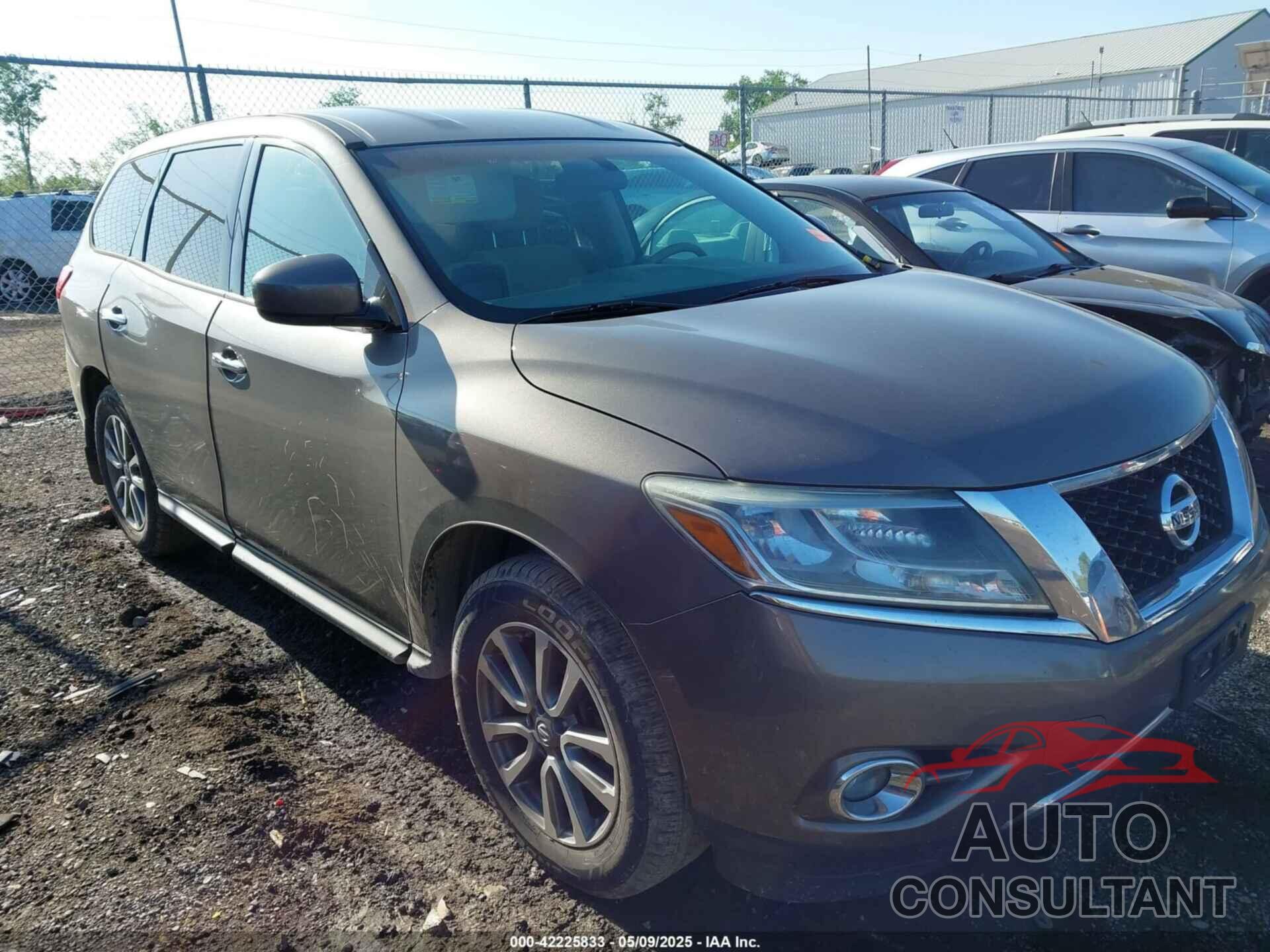 NISSAN PATHFINDER 2013 - 5N1AR2MM3DC608128
