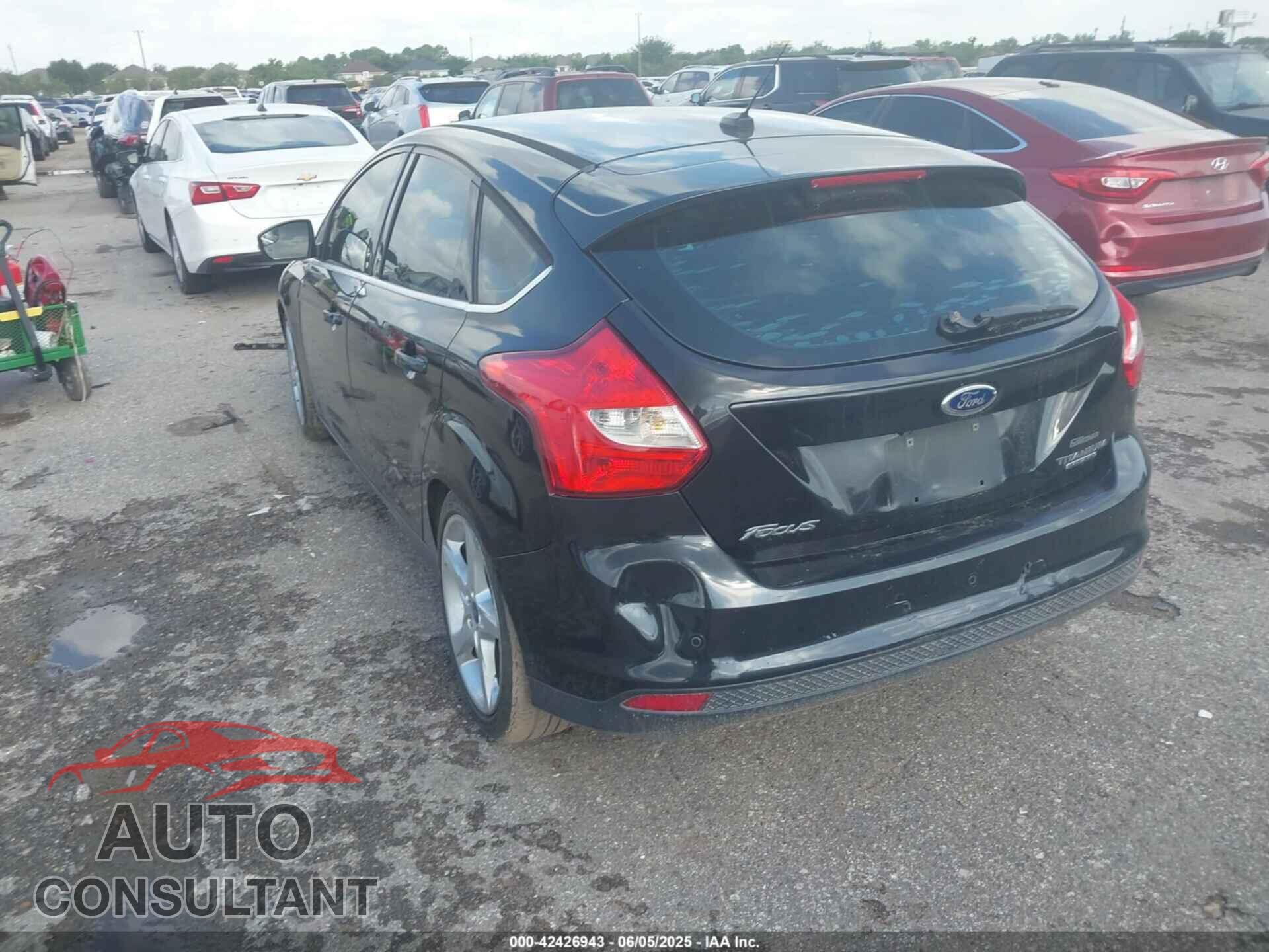 FORD FOCUS 2014 - 1FADP3N28EL208034